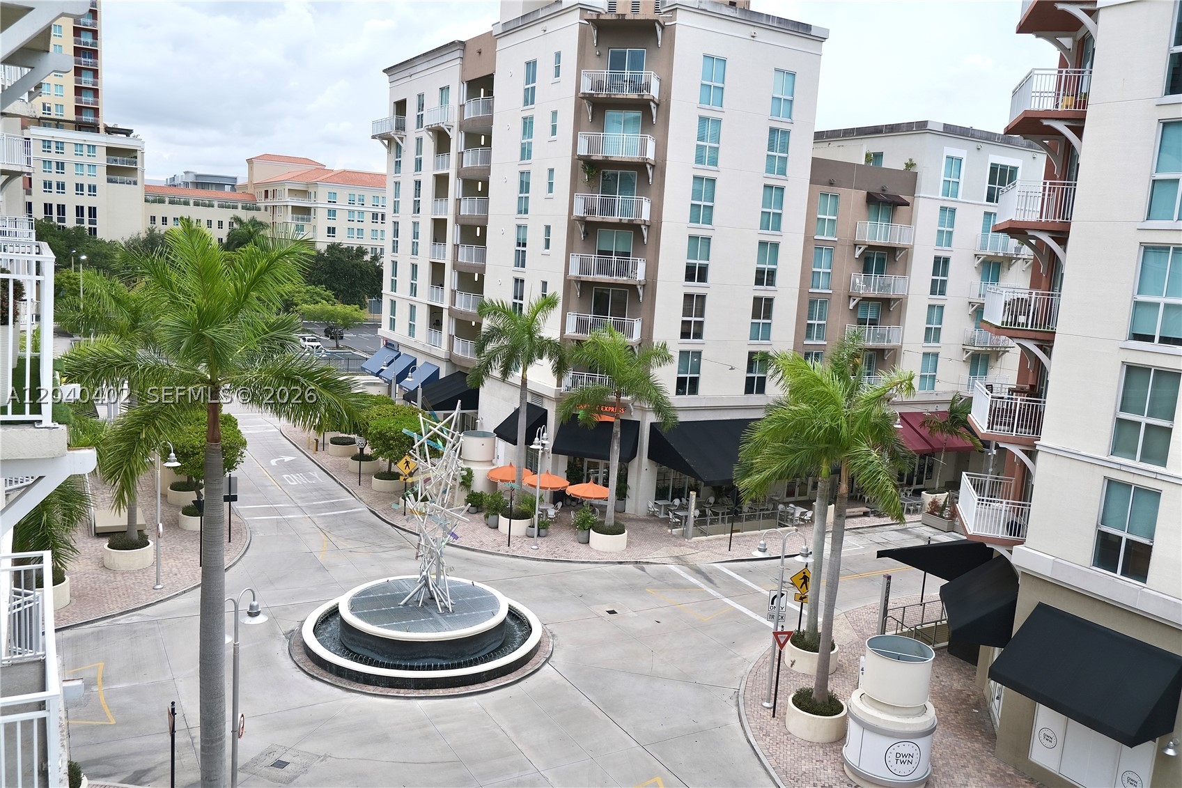 7275 SW 90th St #C409, Miami FL 33156