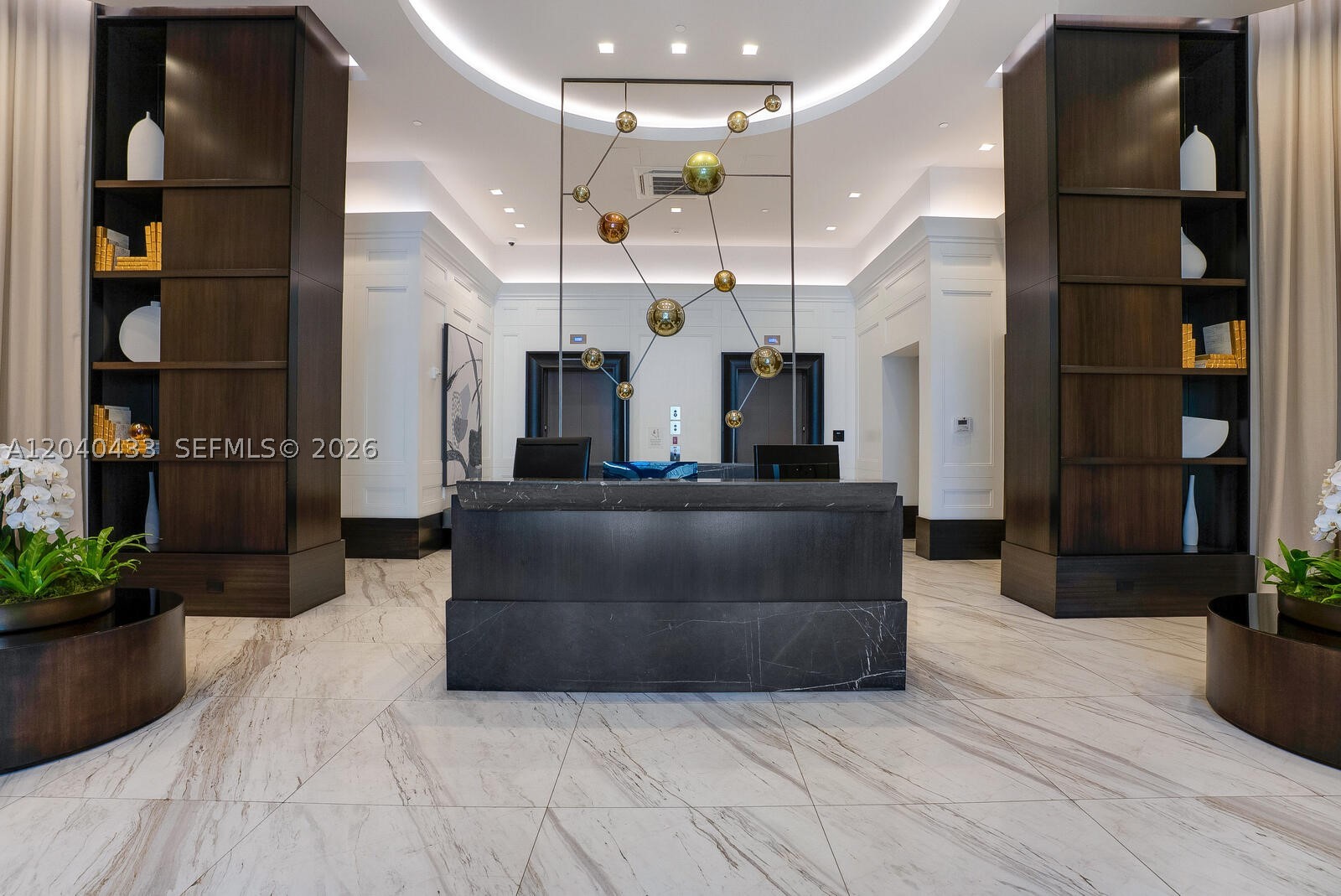 275 Giralda Ave #6C, Coral Gables FL 33134