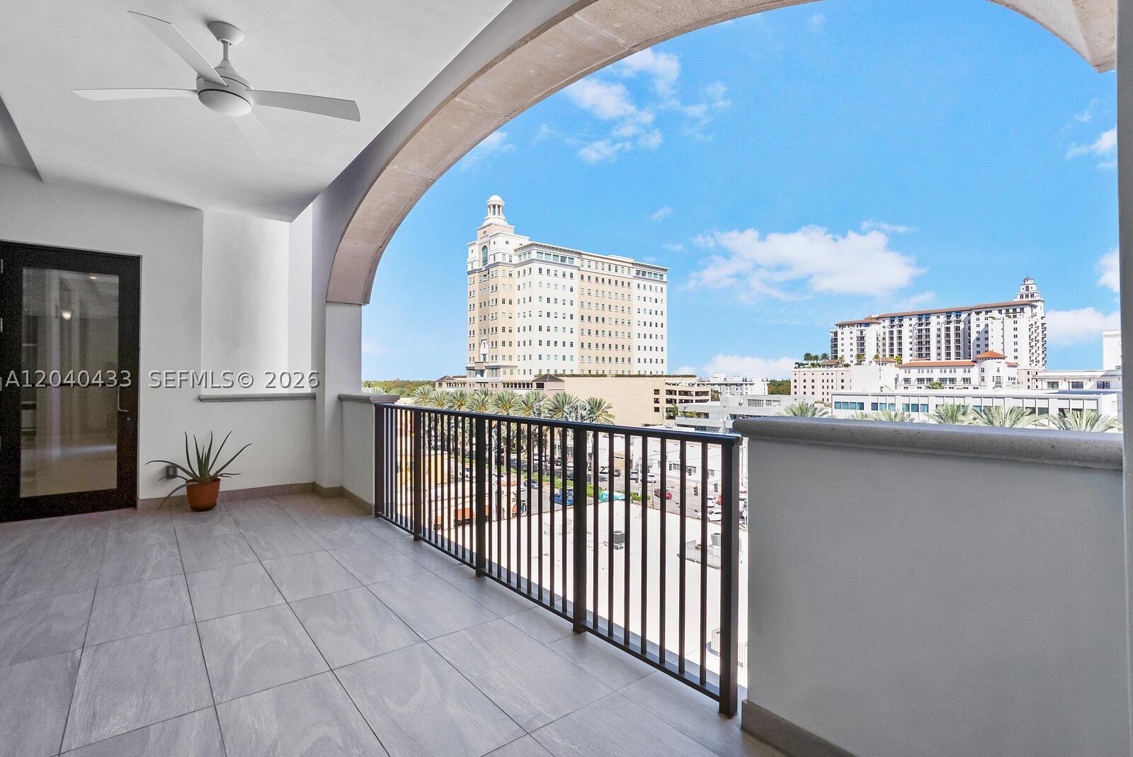 275 Giralda Ave #6C, Coral Gables FL 33134