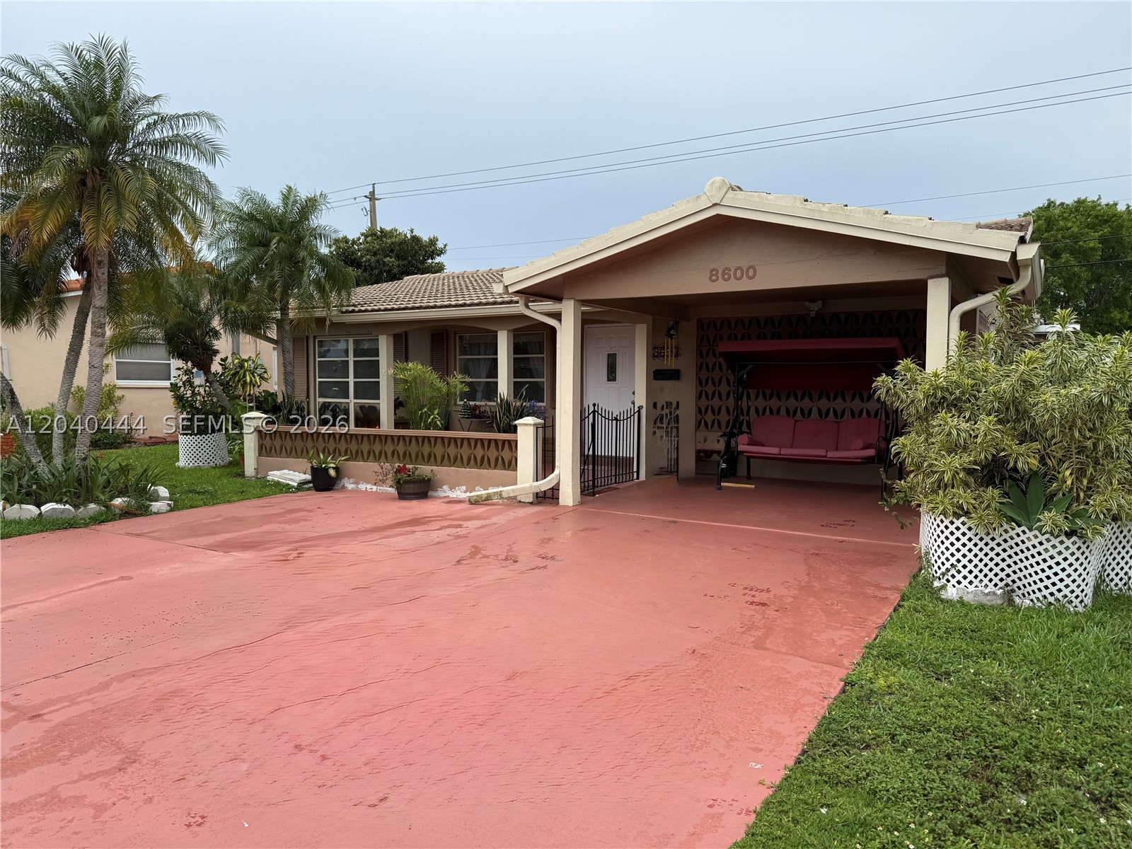 8600 NW 57th Ct, Tamarac FL 33321
