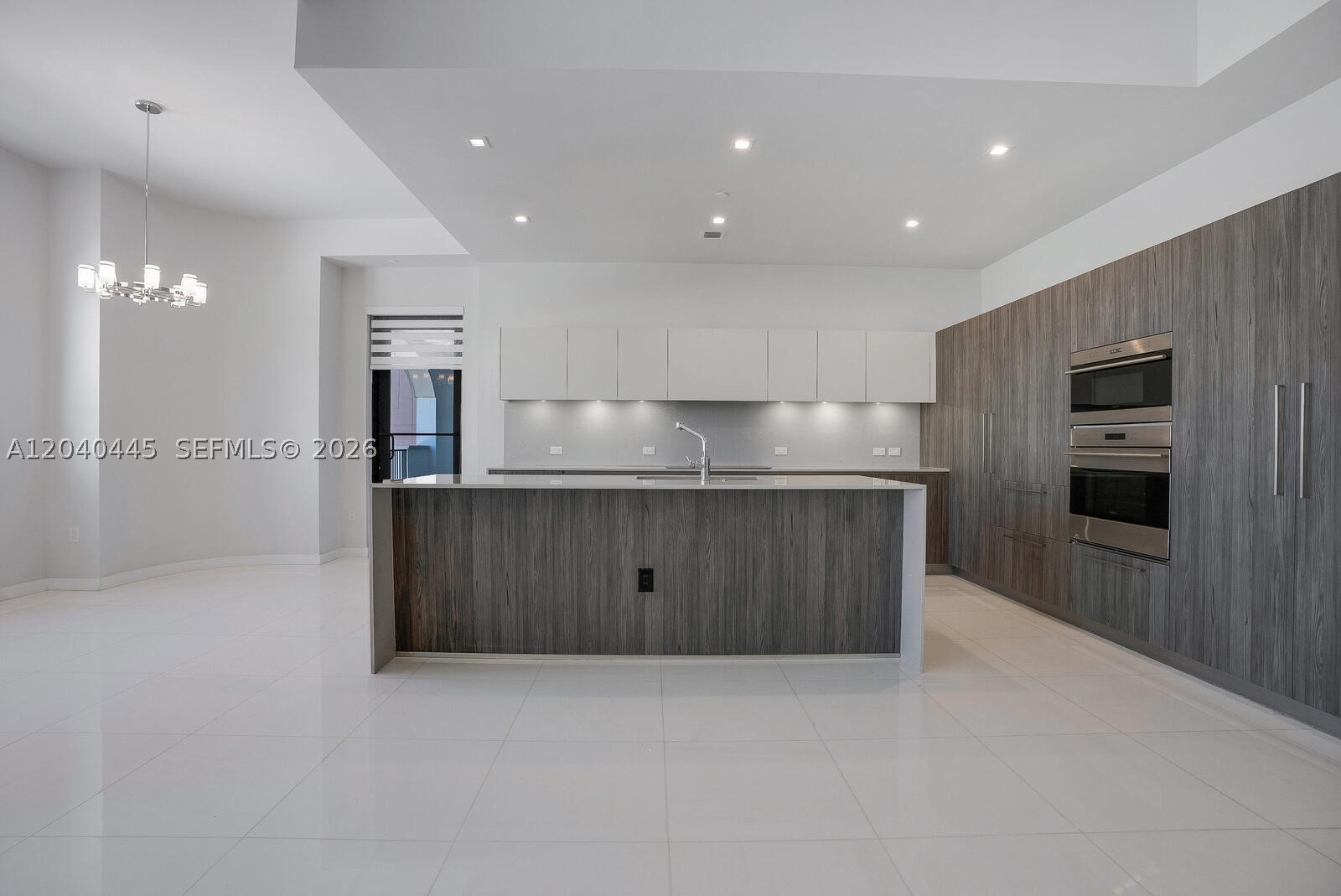 275 Giralda Ave #6C, Coral Gables FL 33134