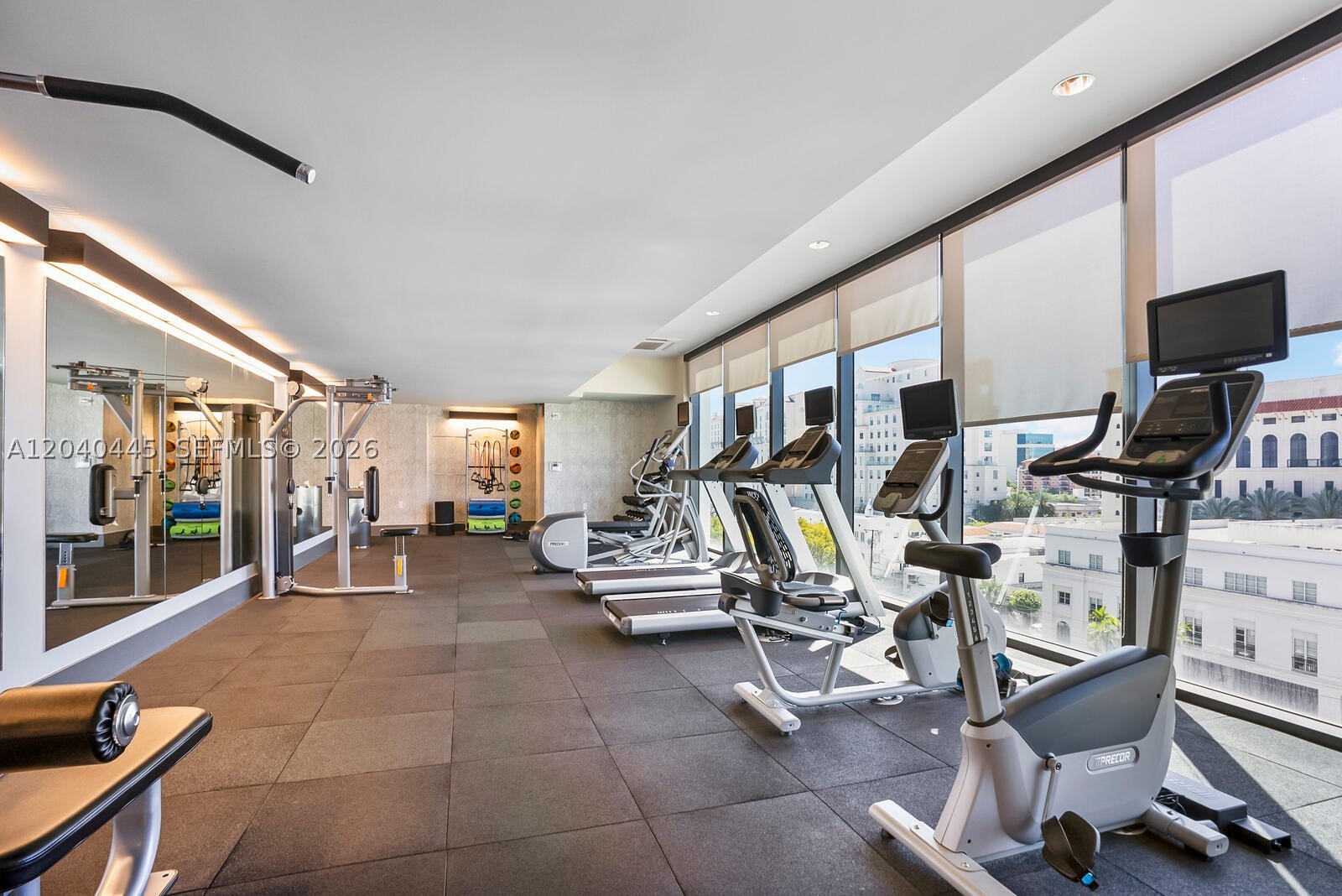 275 Giralda Ave #6C, Coral Gables FL 33134