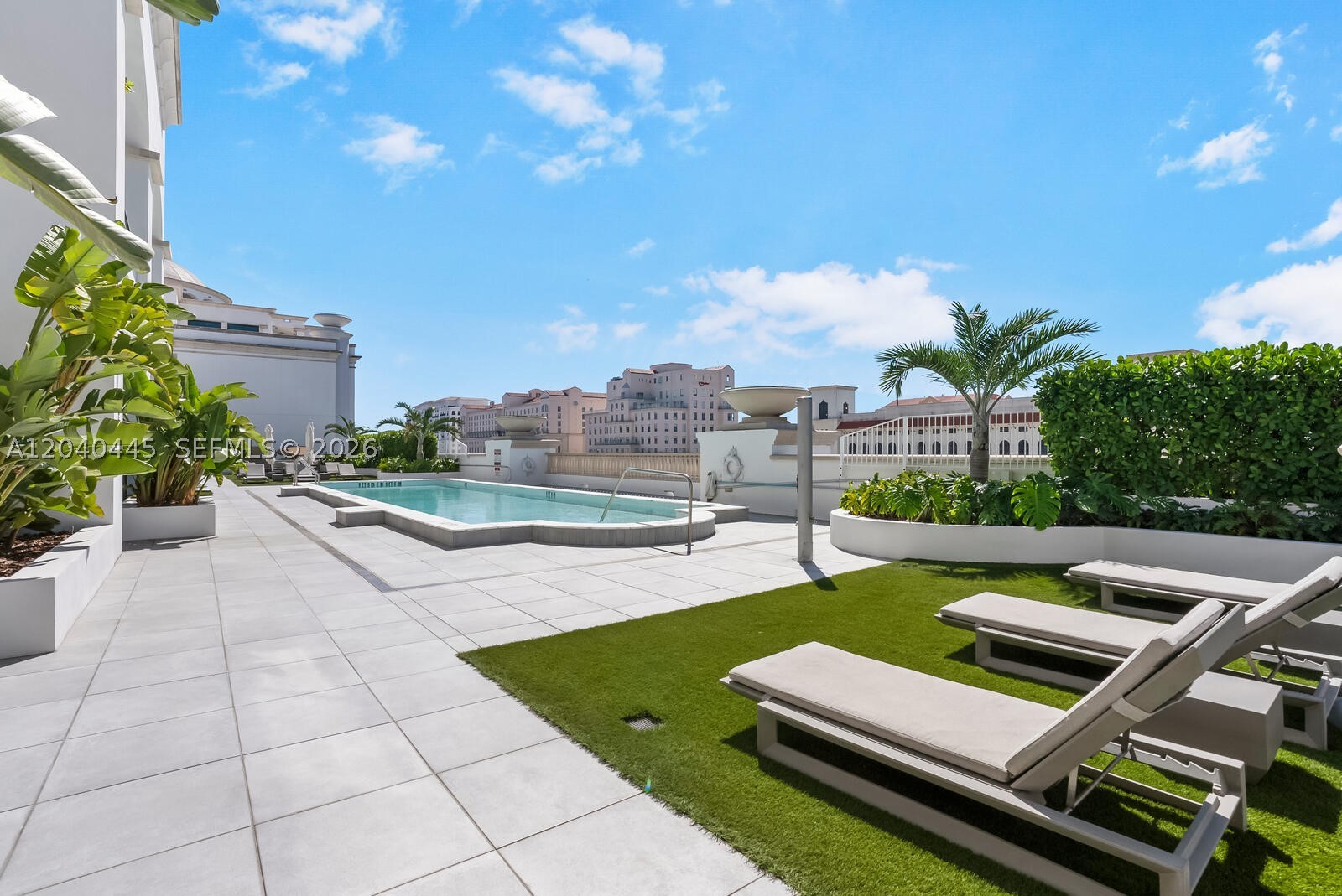 275 Giralda Ave #6C, Coral Gables FL 33134