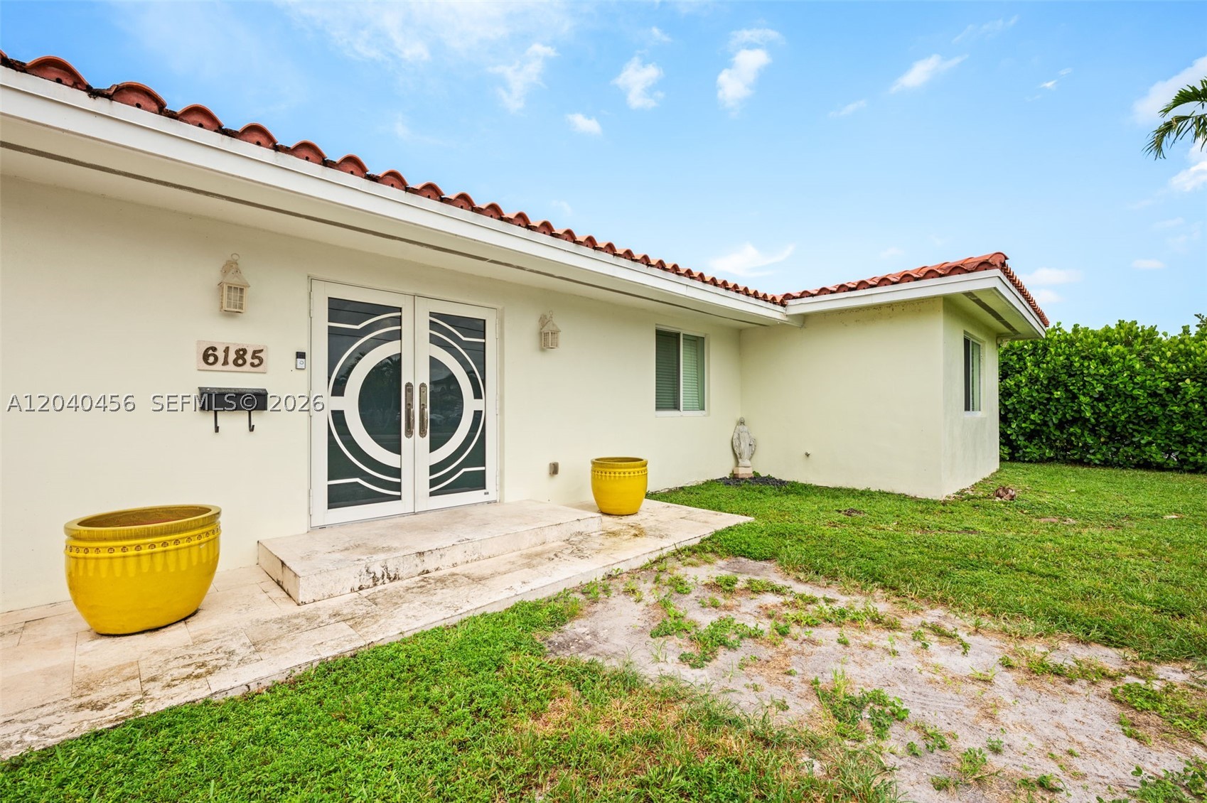 6185 W 10th Ave, Hialeah FL 33012