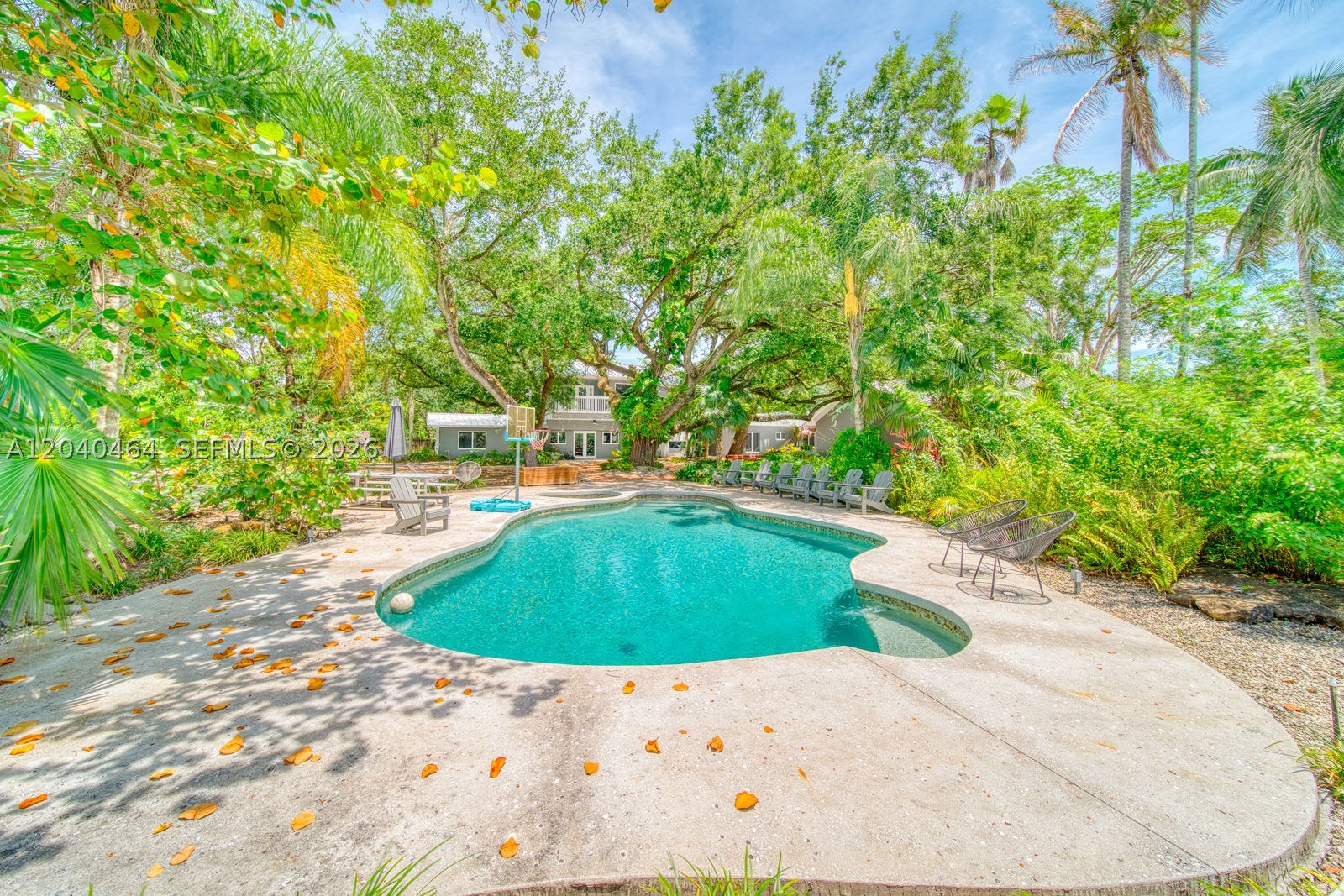9737 SW 98th St, Miami FL 33176