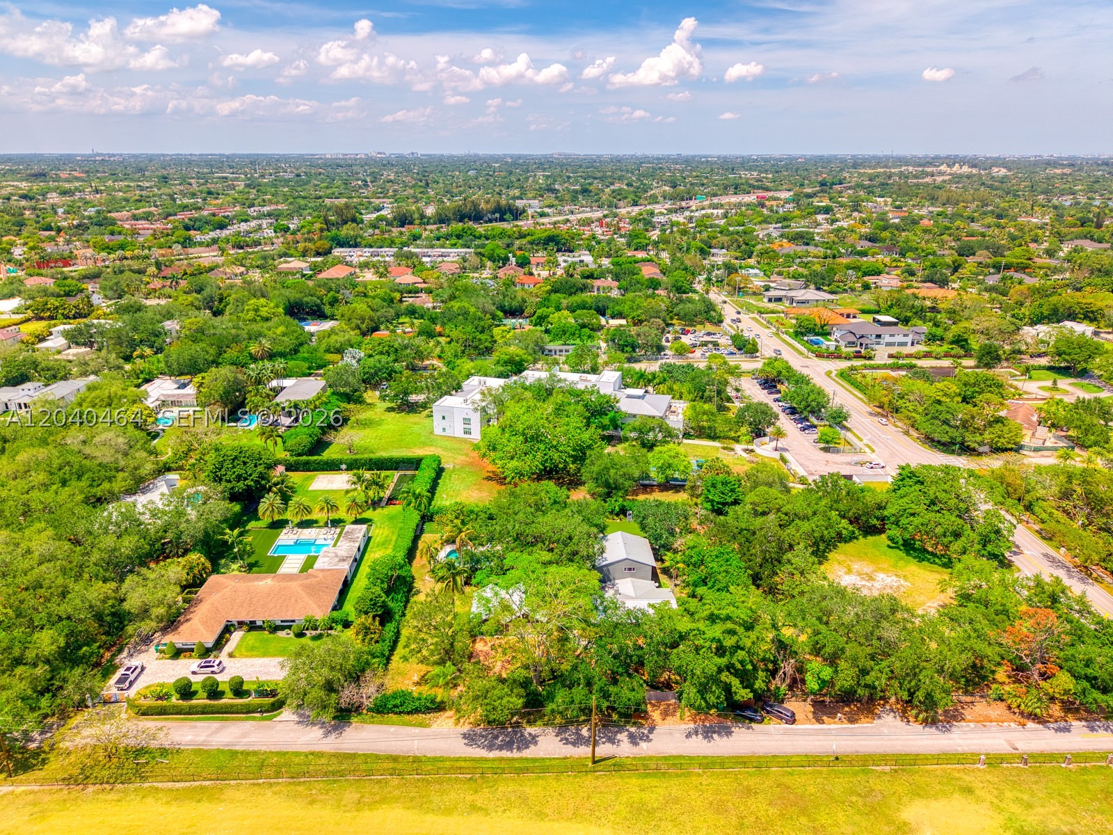 9737 SW 98th St, Miami FL 33176
