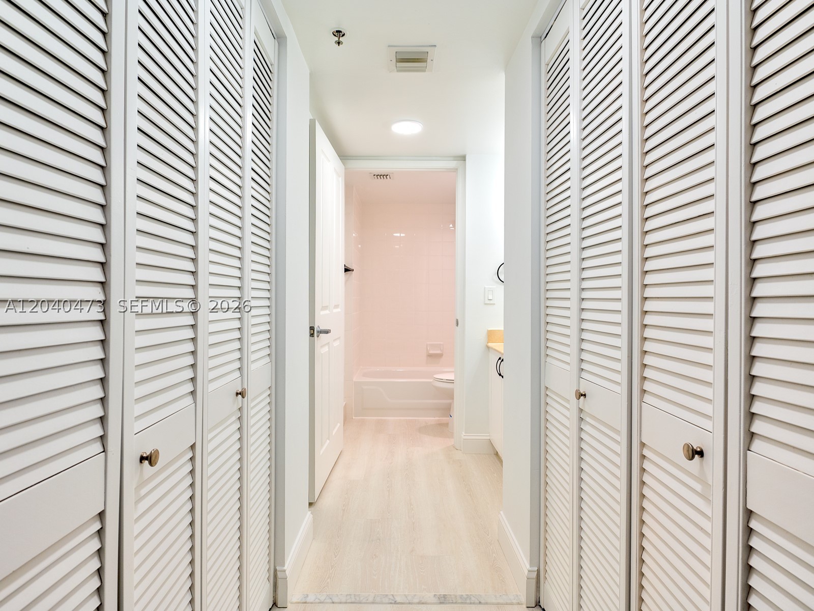 2351 Douglas Rd #910, Miami FL 33145