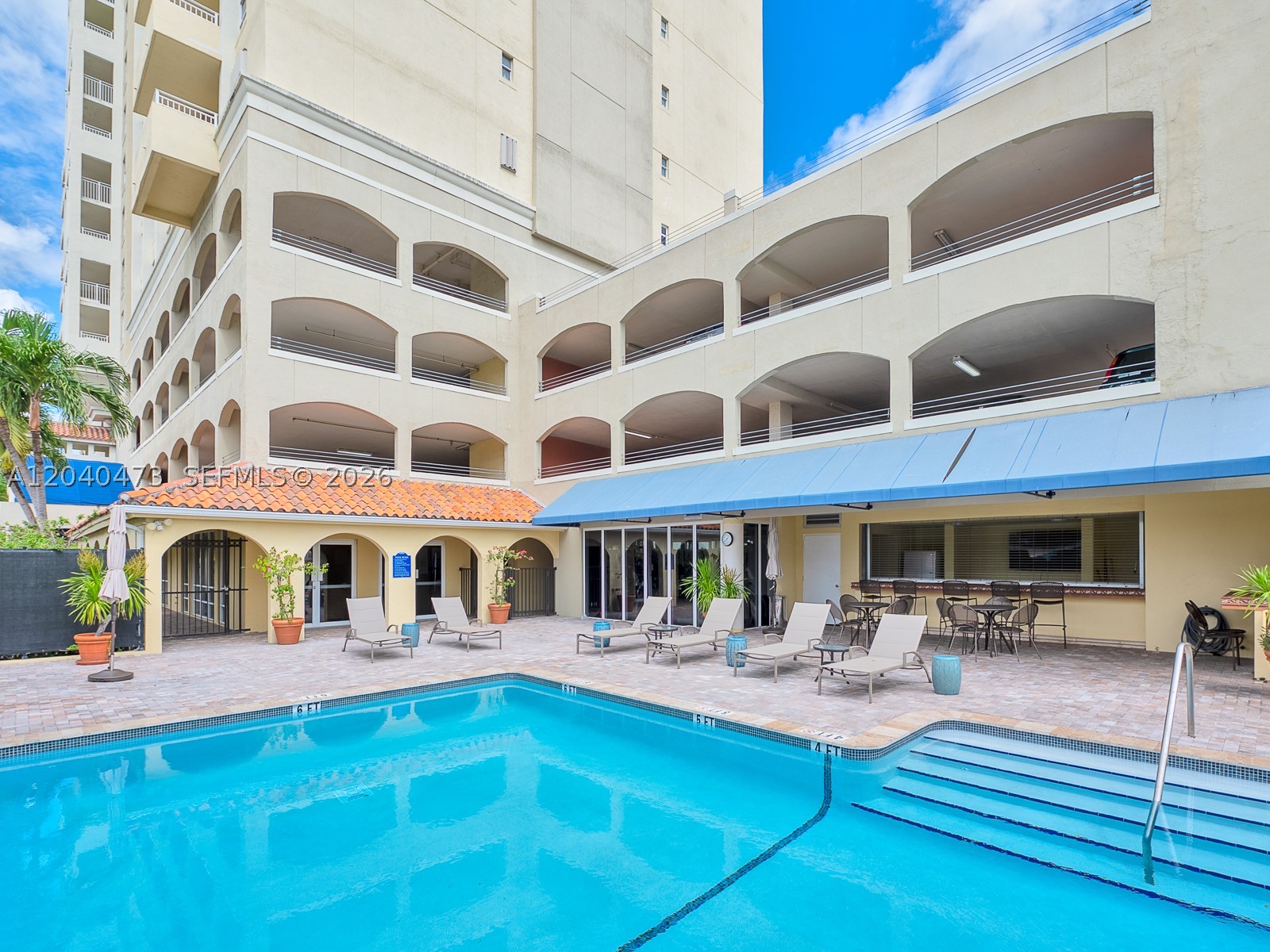 2351 Douglas Rd #910, Miami FL 33145