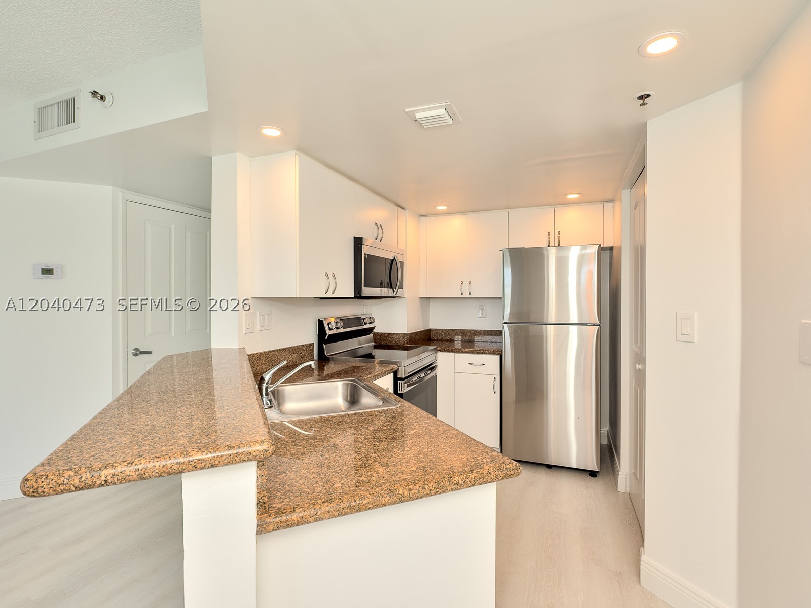 2351 Douglas Rd #910, Miami FL 33145