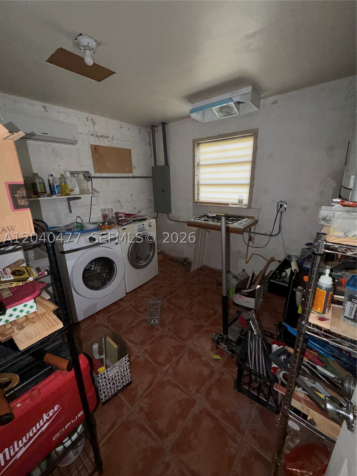9110 SW 44th St, Miami FL 33165