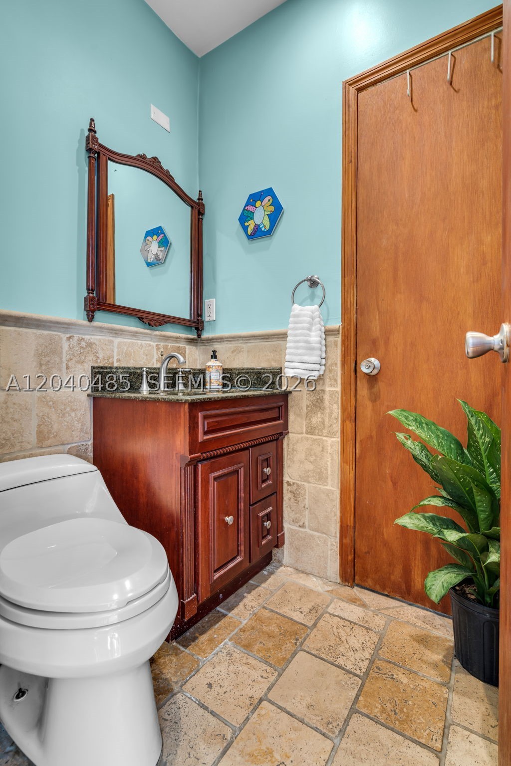 21 SW 59th Ave, Miami FL 33144