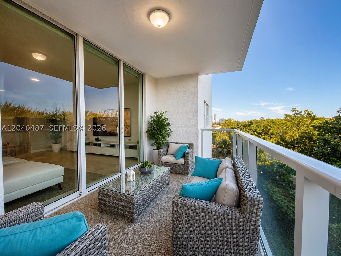 15051 Royal Oaks Ln #303, North Miami FL 33181