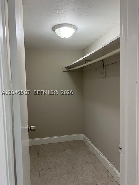 Fort Lauderdale FL 33304 - A12040507