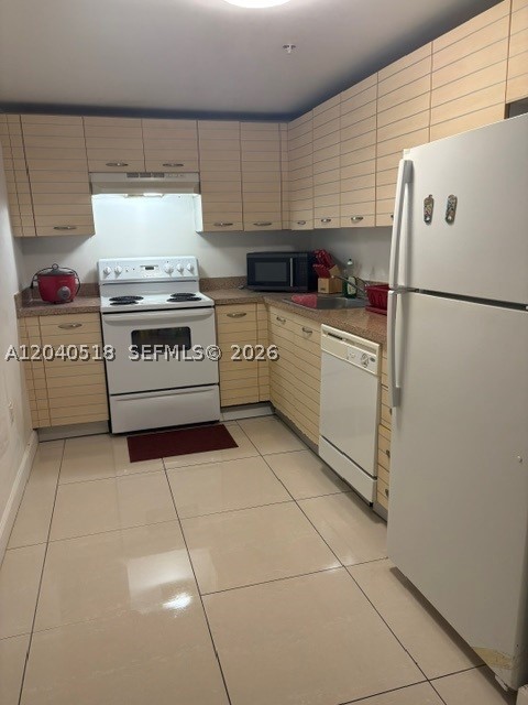 2217 NW 7th St #1109, Miami FL 33125