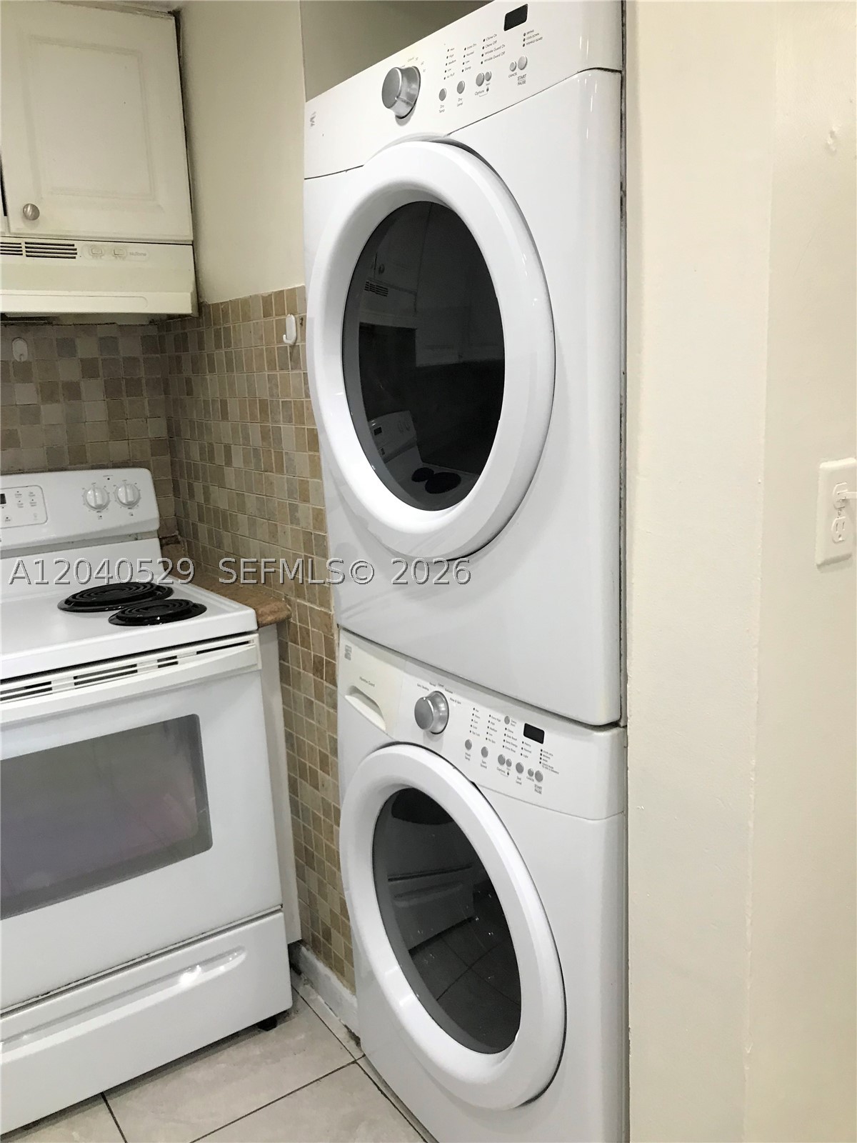 10000 NW 80 Ct #2537, Hialeah Gardens FL 33016