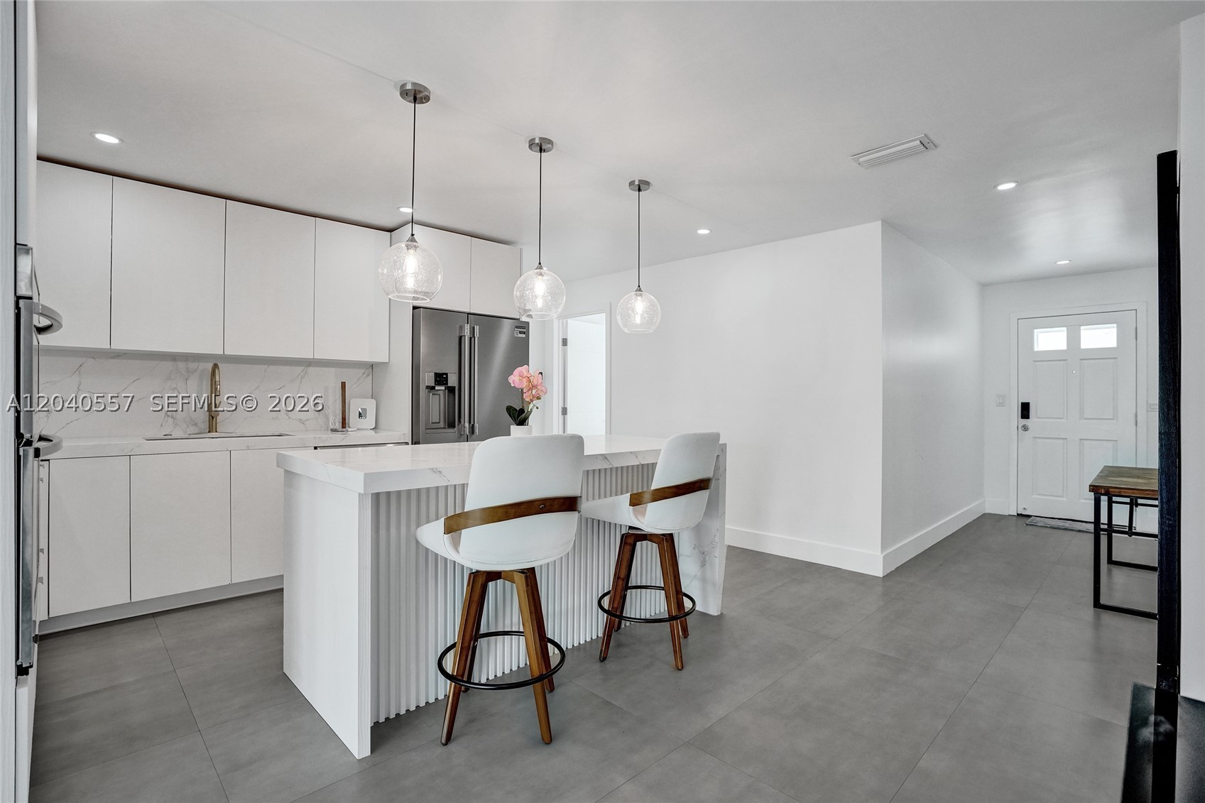 4480 SW 34th Dr, Dania Beach FL 33312