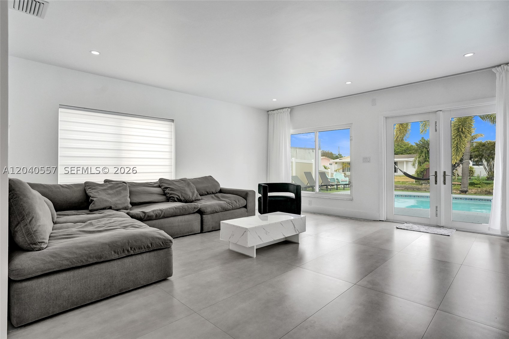 4480 SW 34th Dr, Dania Beach FL 33312