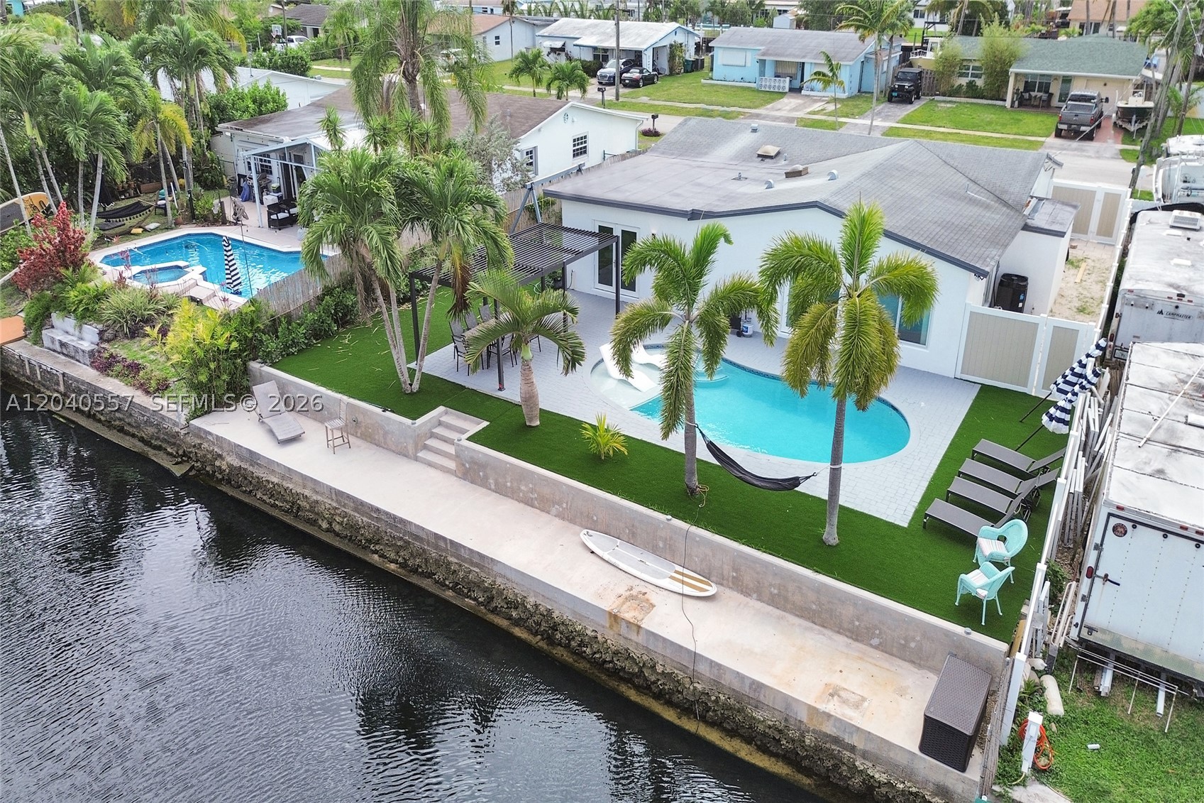 4480 SW 34th Dr, Dania Beach FL 33312