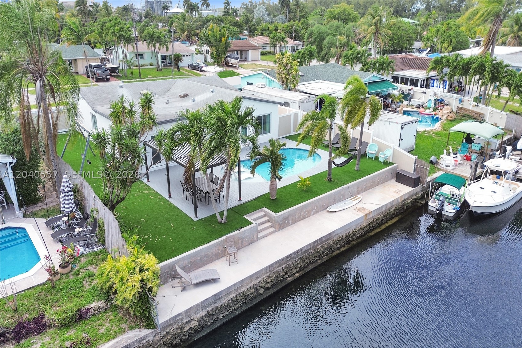 4480 SW 34th Dr, Dania Beach FL 33312