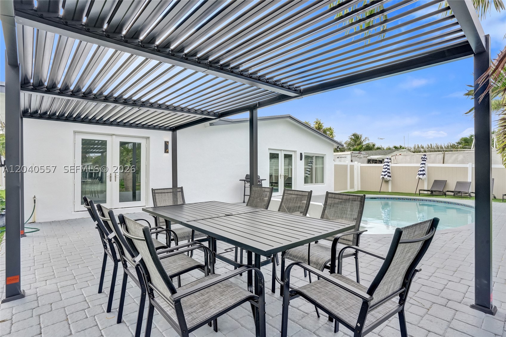 4480 SW 34th Dr, Dania Beach FL 33312