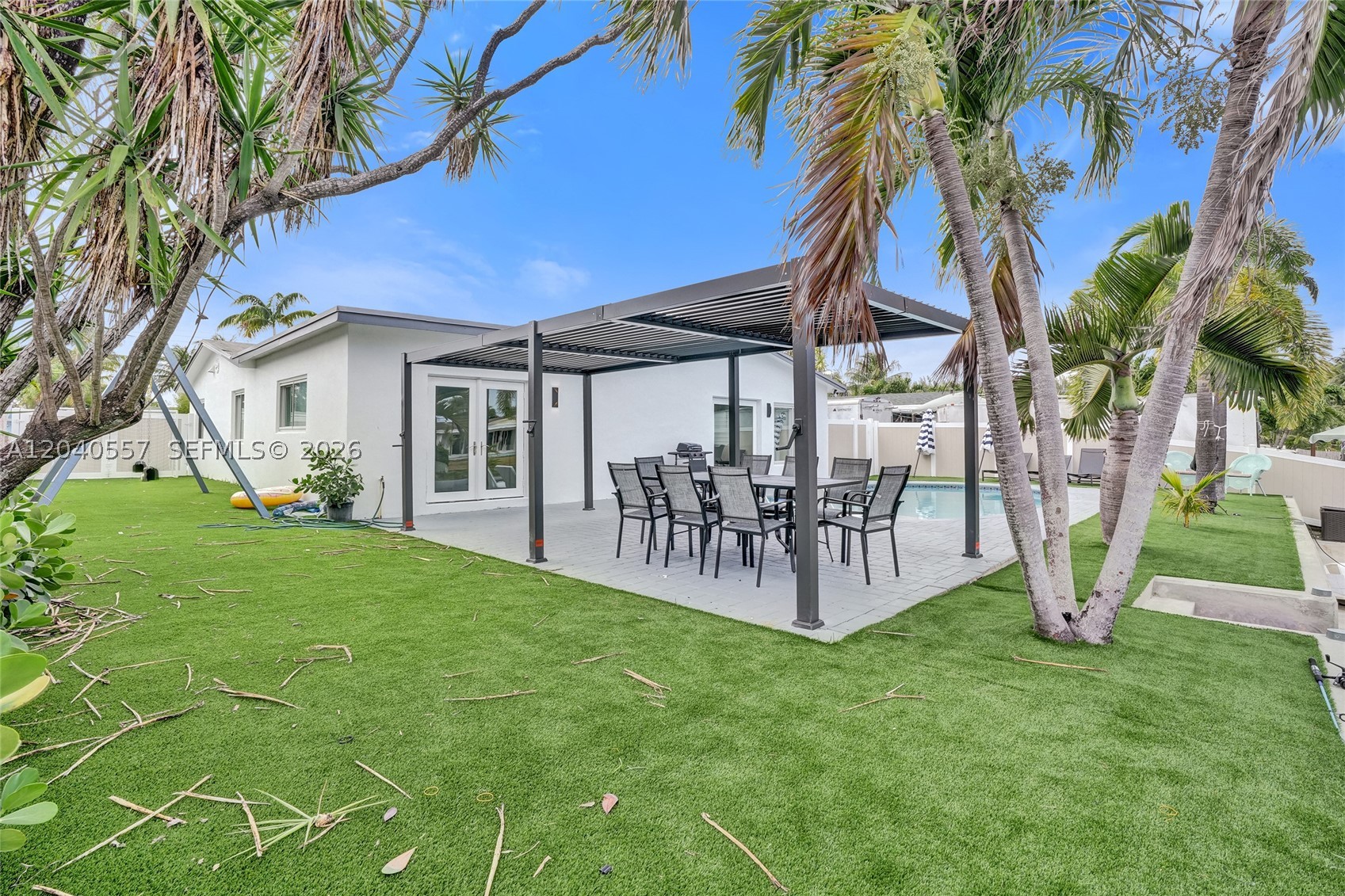 4480 SW 34th Dr, Dania Beach FL 33312