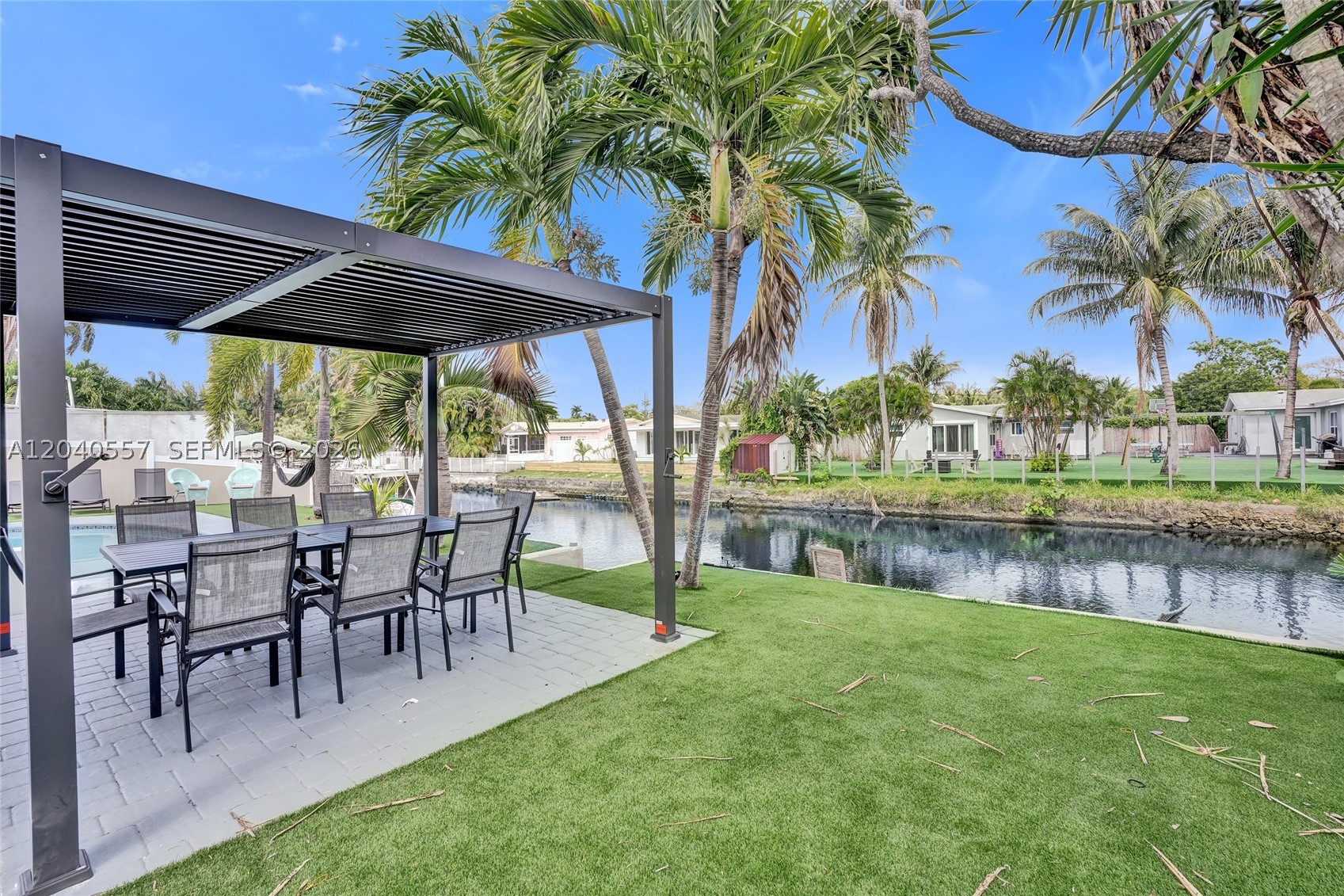 4480 SW 34th Dr, Dania Beach FL 33312