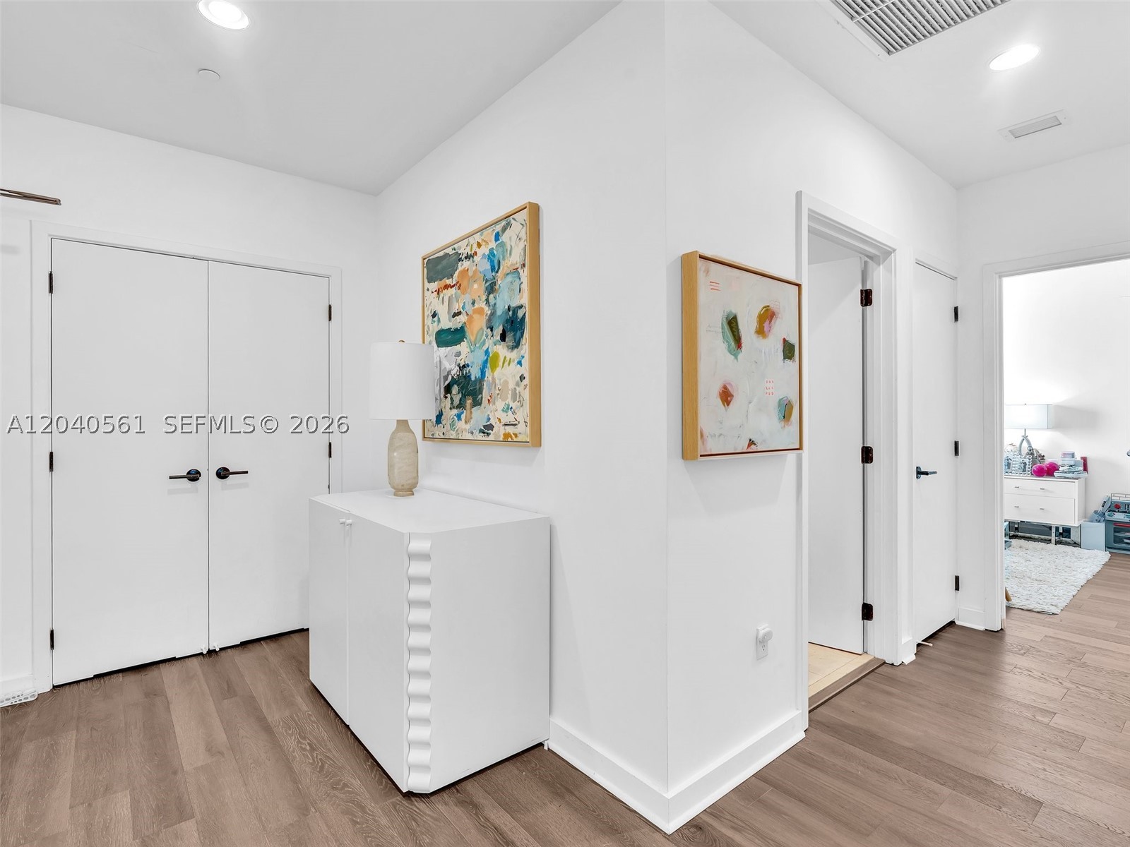 6799 Collins Ave #203, Miami Beach FL 33141