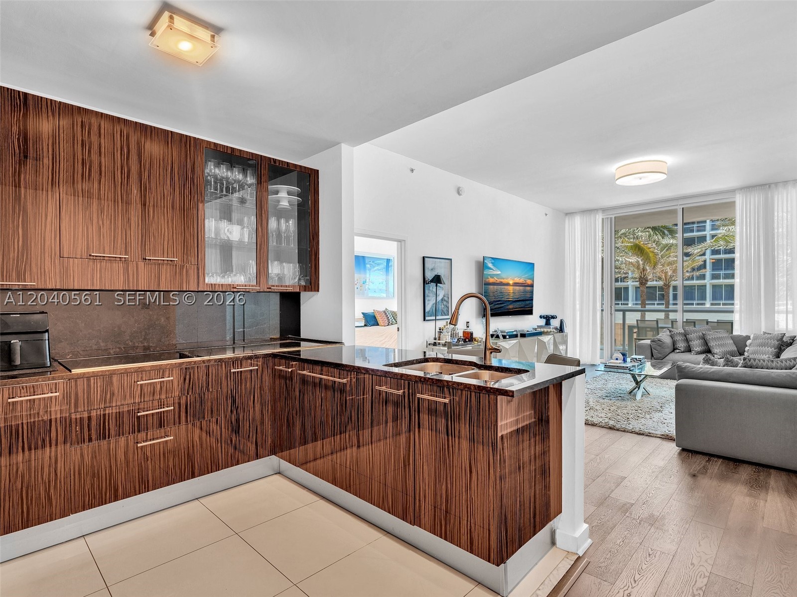 6799 Collins Ave #203, Miami Beach FL 33141