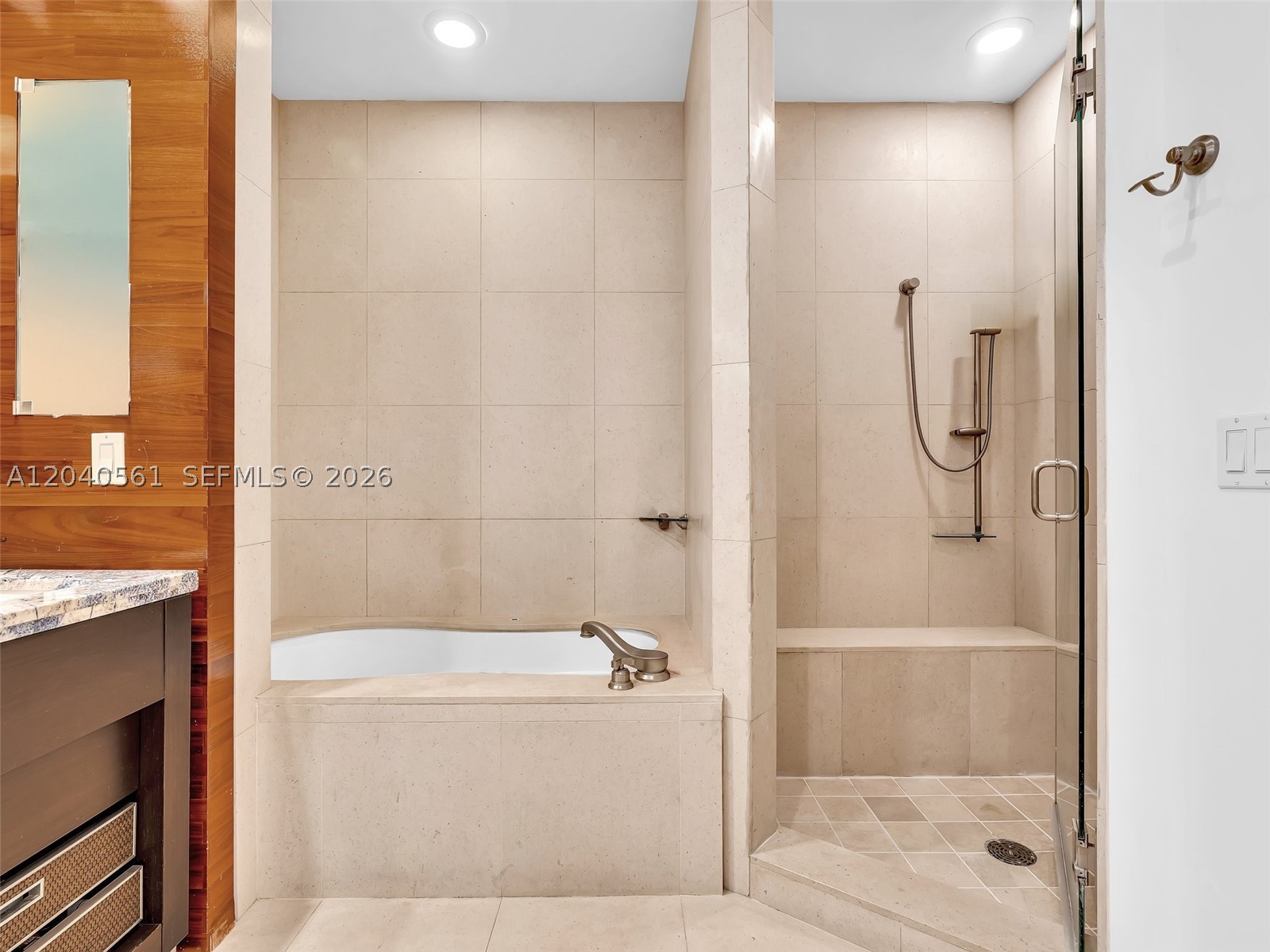 6799 Collins Ave #203, Miami Beach FL 33141