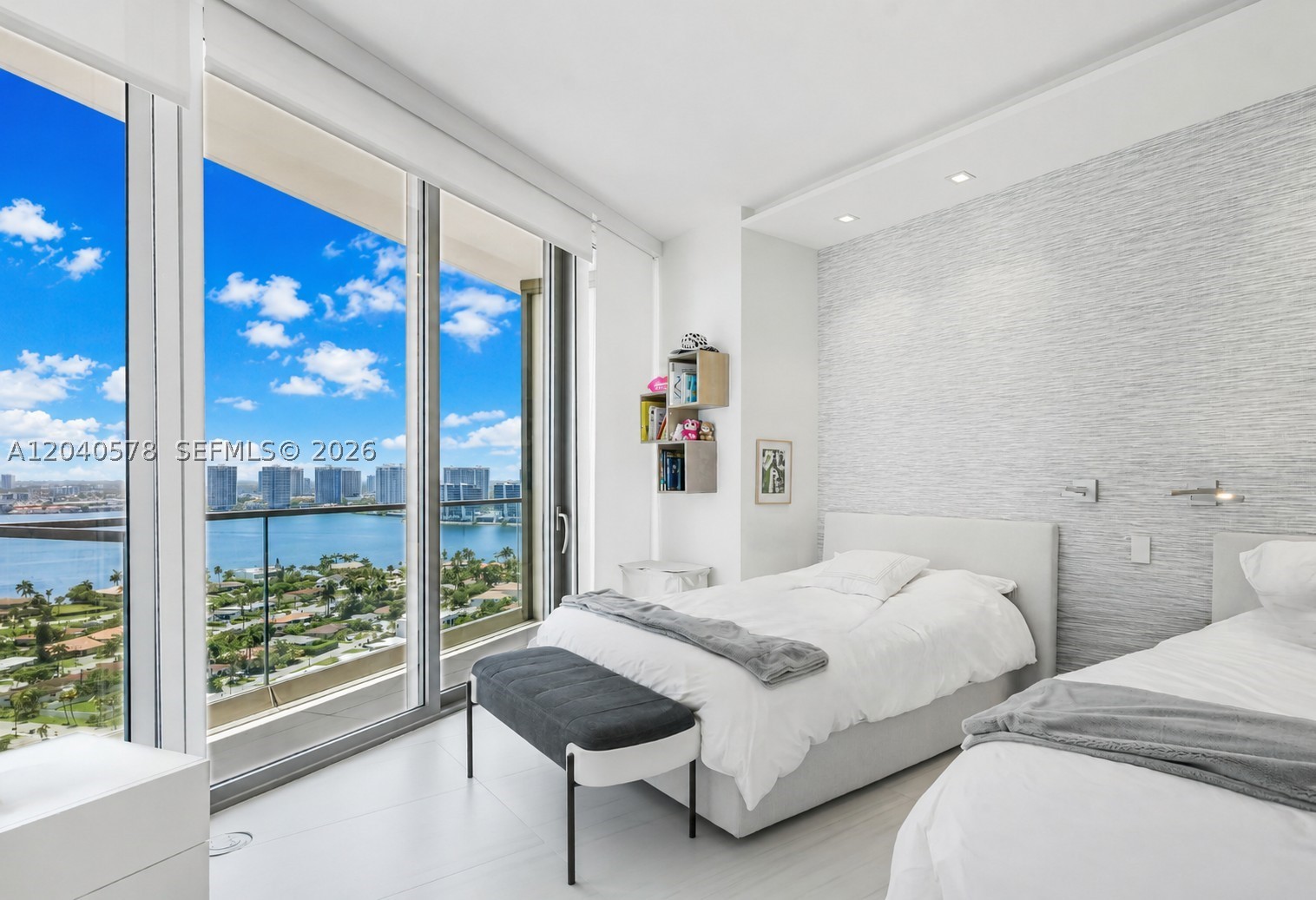 18975 Collins Ave #2004, Sunny Isles Beach FL 33160