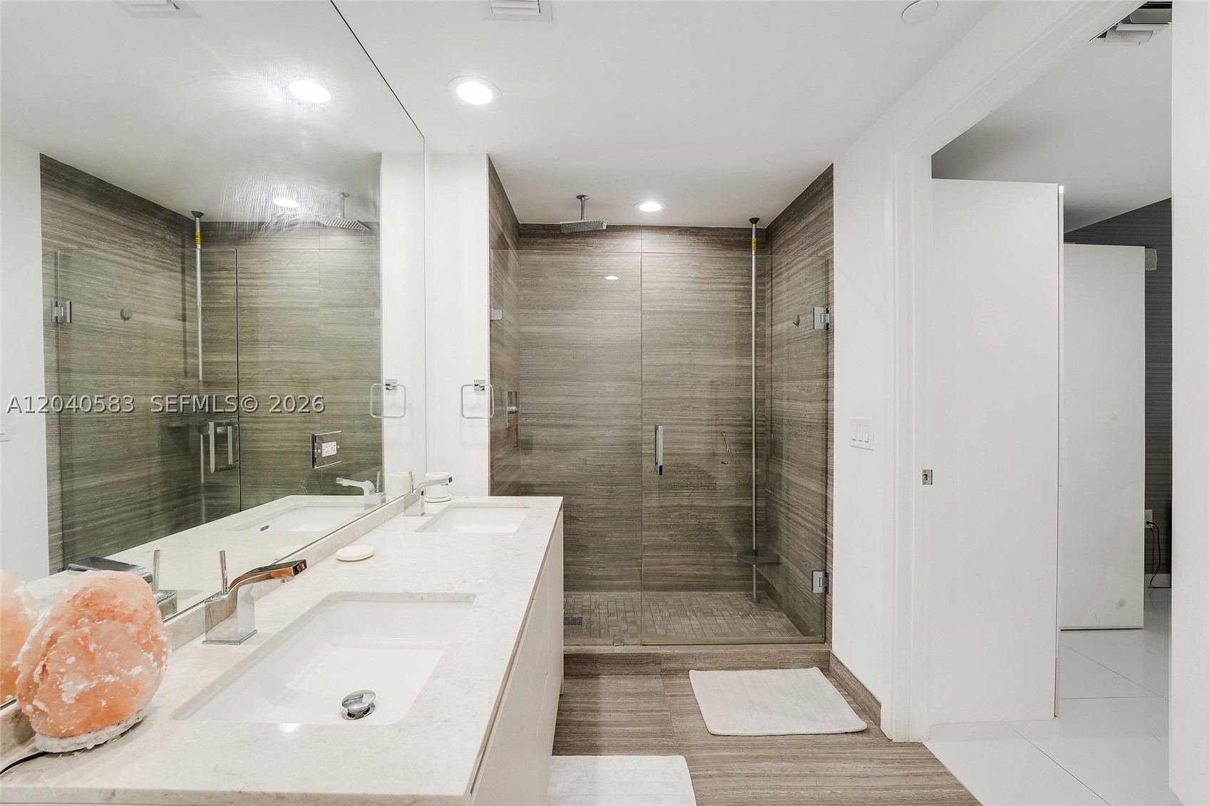 1010 Brickell Ave #3007, Miami FL 33131