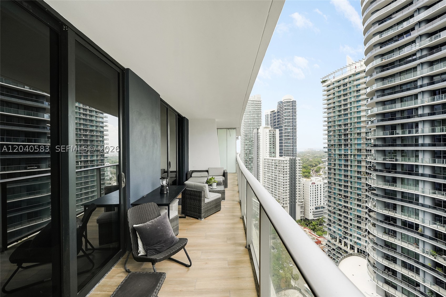 1010 Brickell Ave #3007, Miami FL 33131