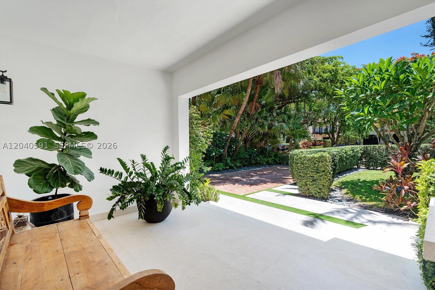 547 NE 59th St, Miami FL 33137