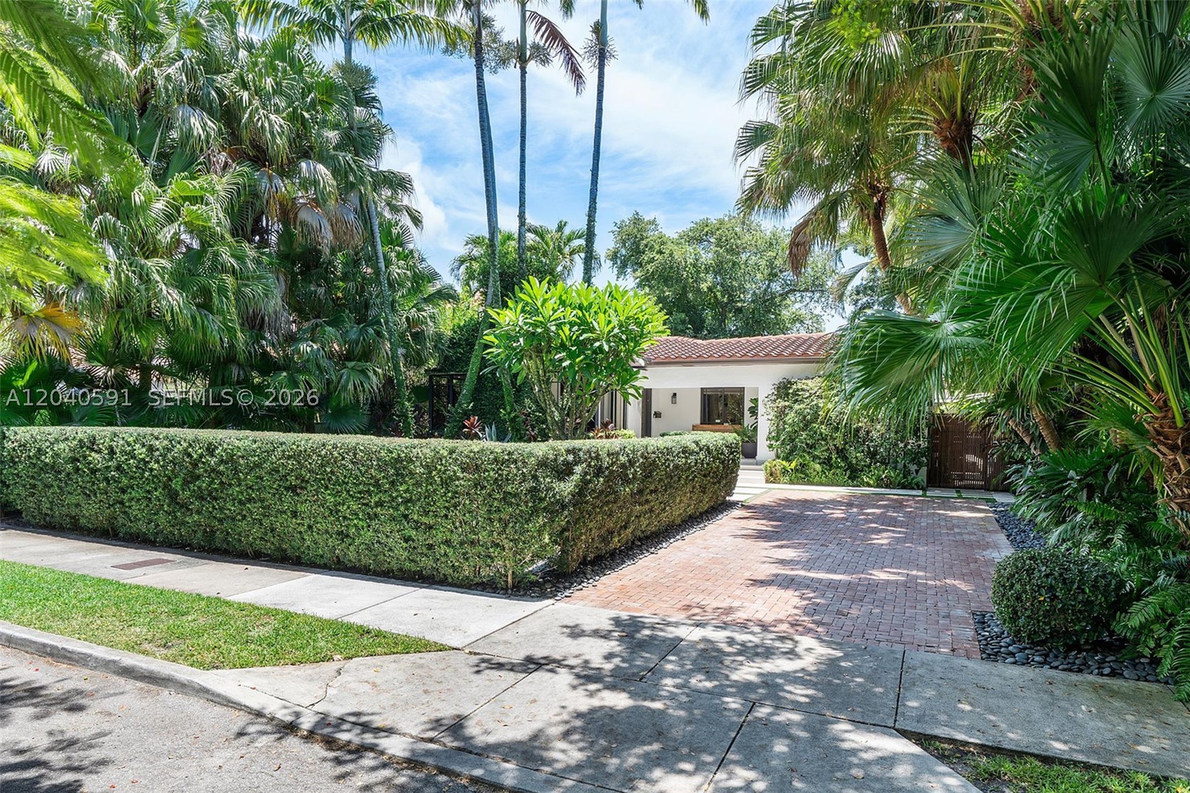 547 NE 59th St, Miami FL 33137