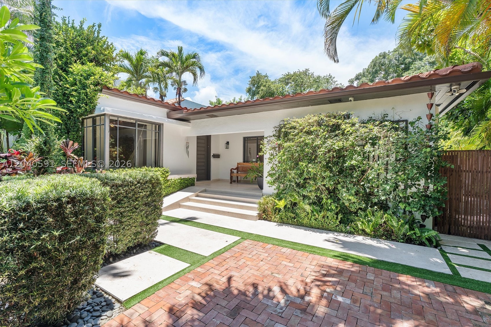547 NE 59th St, Miami FL 33137