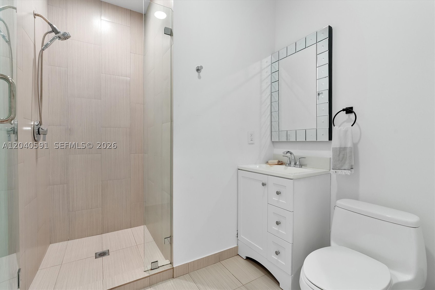 547 NE 59th St, Miami FL 33137