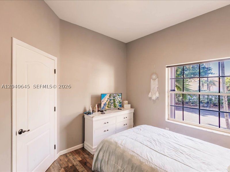 21475 SW 90th Pl, Cutler Bay FL 33189