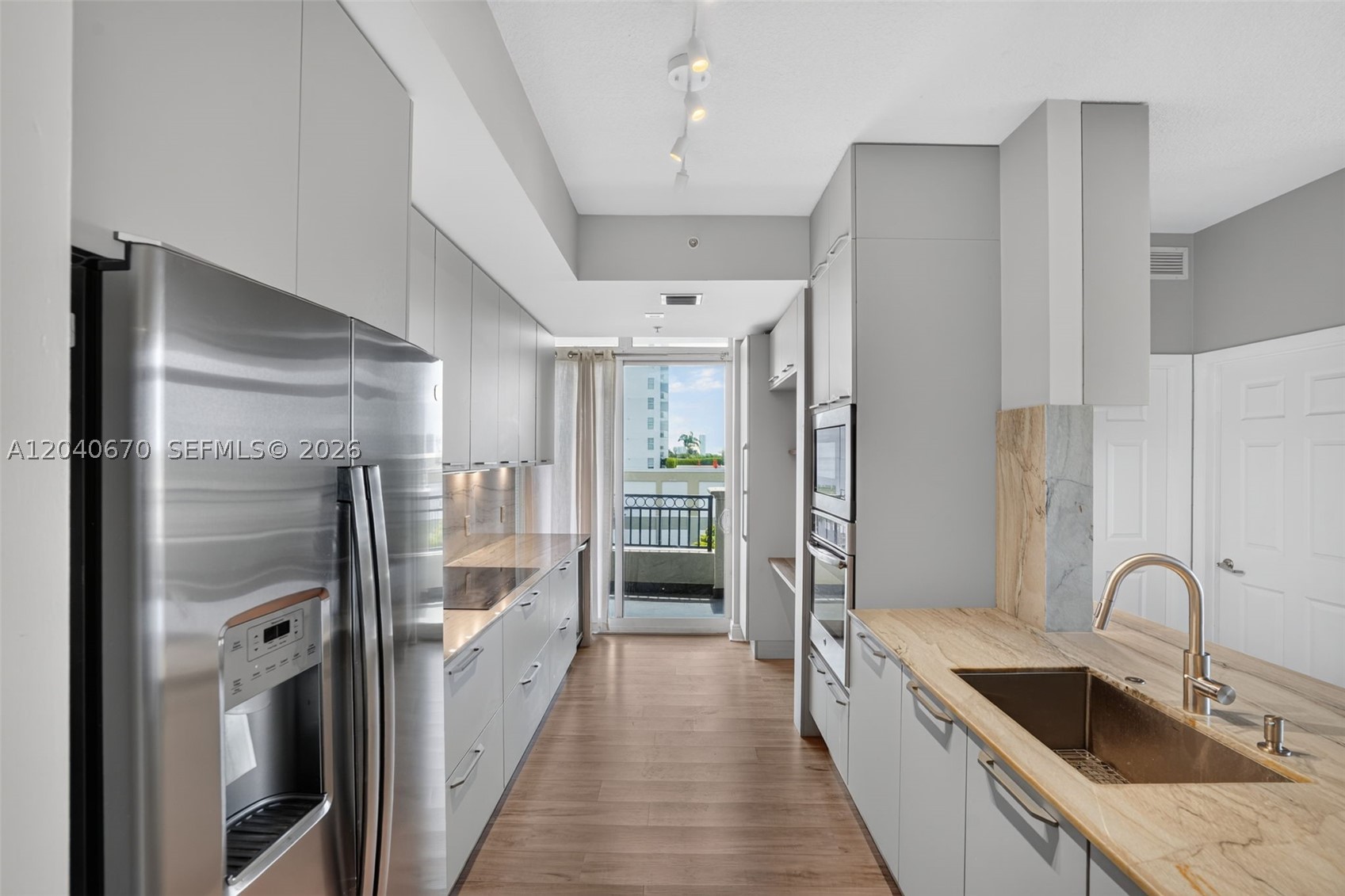 3232 SW 22nd Ter #601, Miami FL 33145