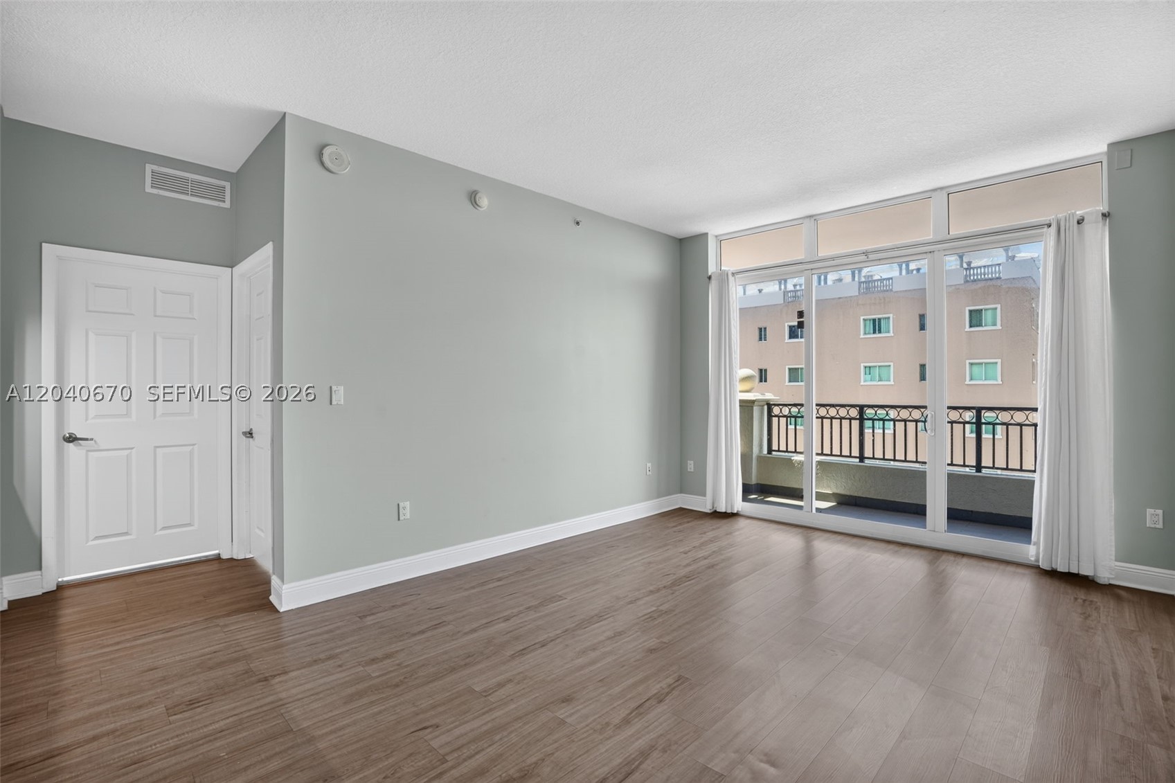 3232 SW 22nd Ter #601, Miami FL 33145