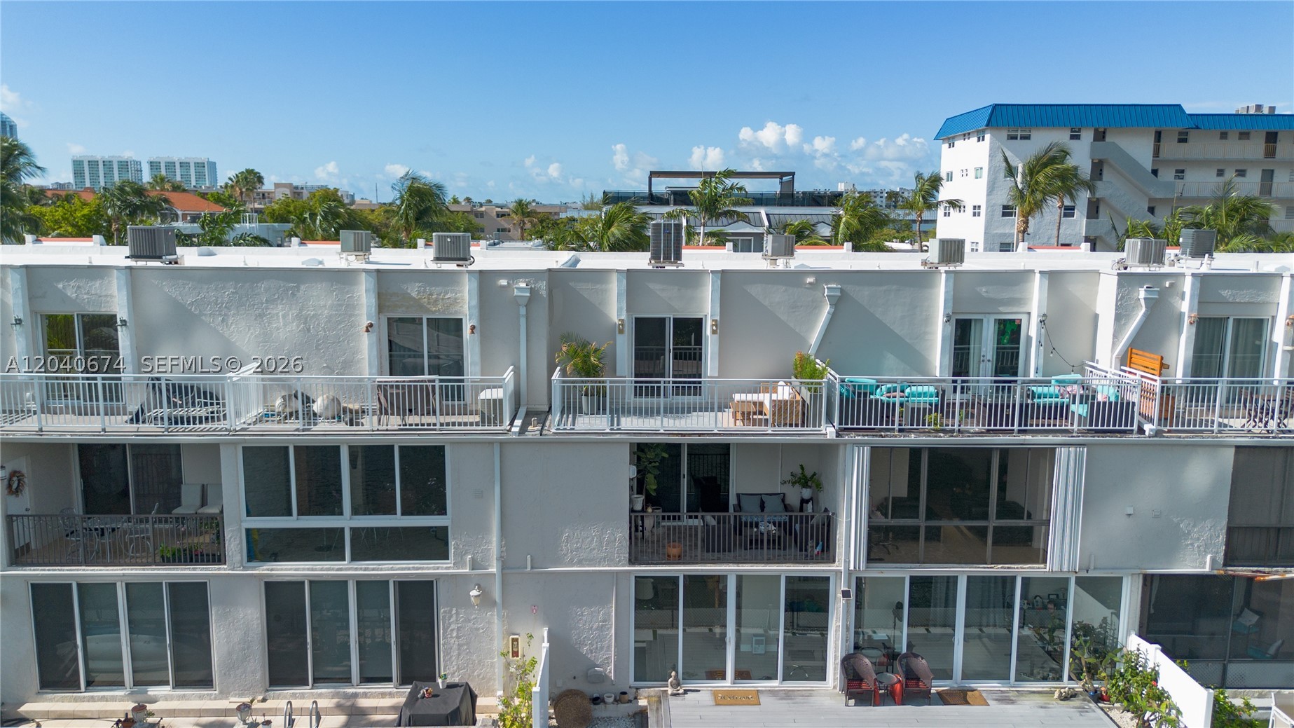 3745 NE 171st St #27, North Miami Beach FL 33160