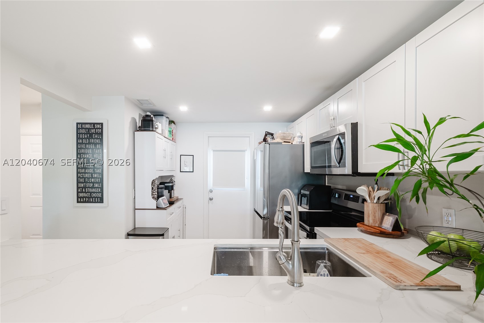 3745 NE 171st St #27, North Miami Beach FL 33160