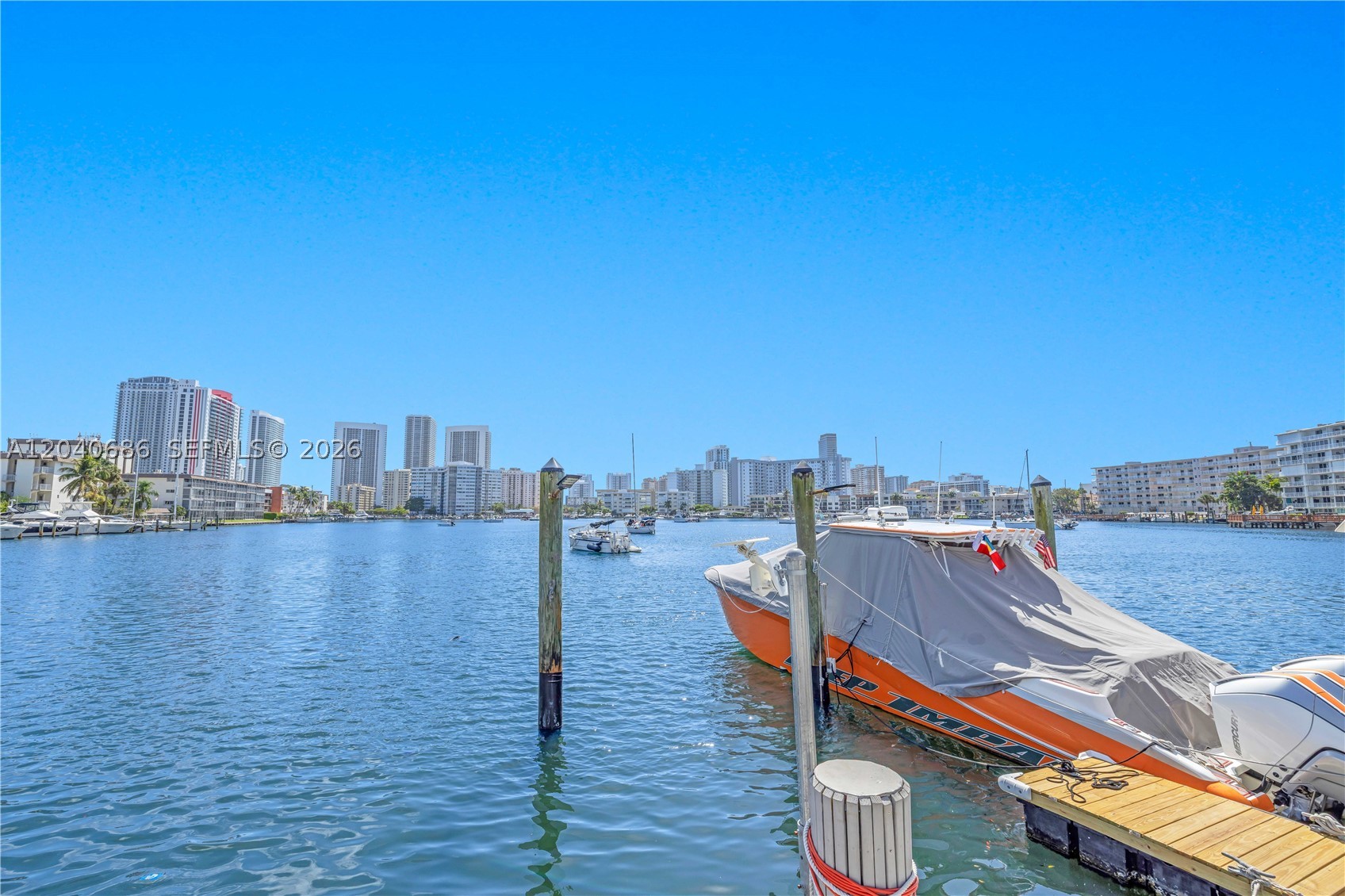 462 Golden Isles Dr #211, Hallandale Beach FL 33009