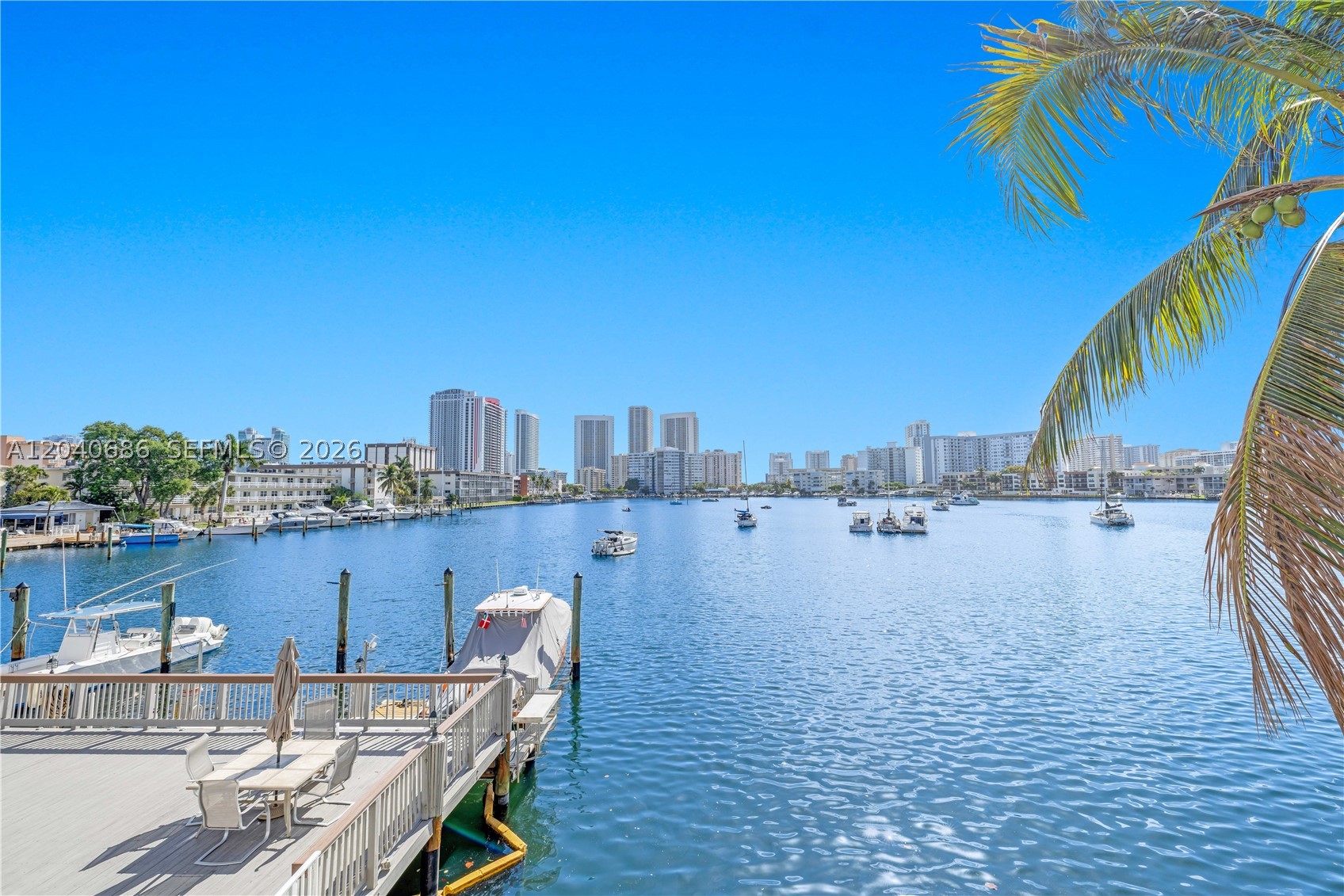 462 Golden Isles Dr #211, Hallandale Beach FL 33009