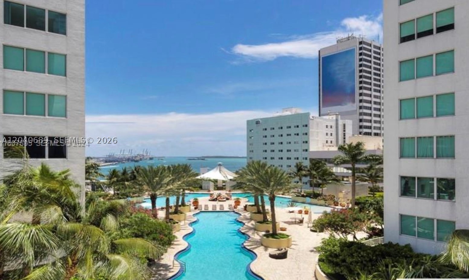 253 NE 2nd St #632, Miami FL 33132