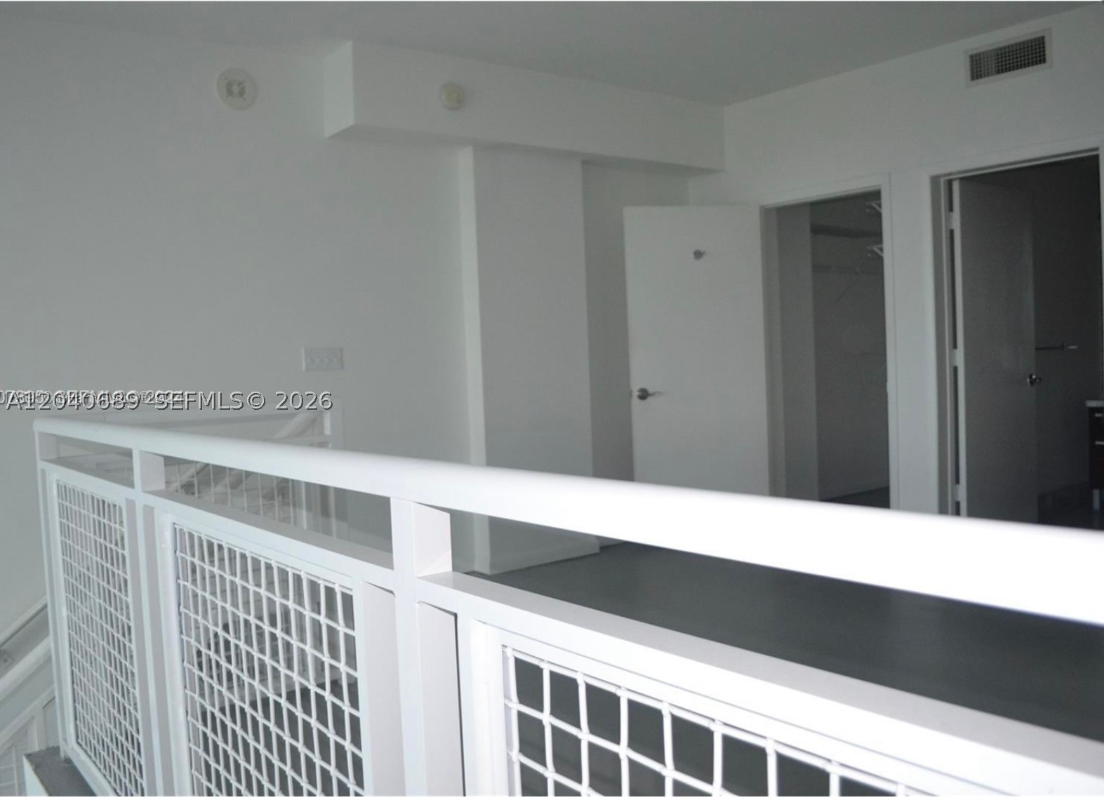 253 NE 2nd St #632, Miami FL 33132