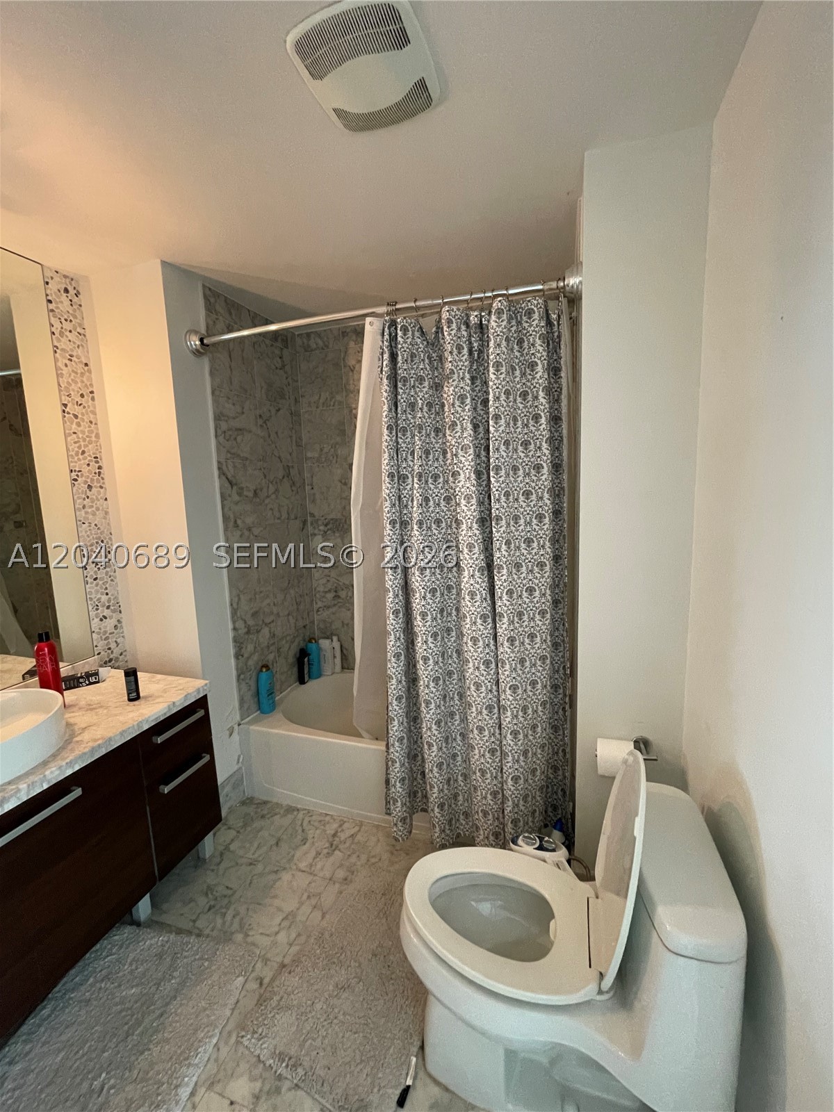 253 NE 2nd St #632, Miami FL 33132