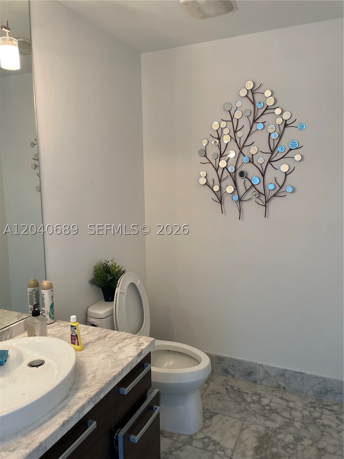 253 NE 2nd St #632, Miami FL 33132