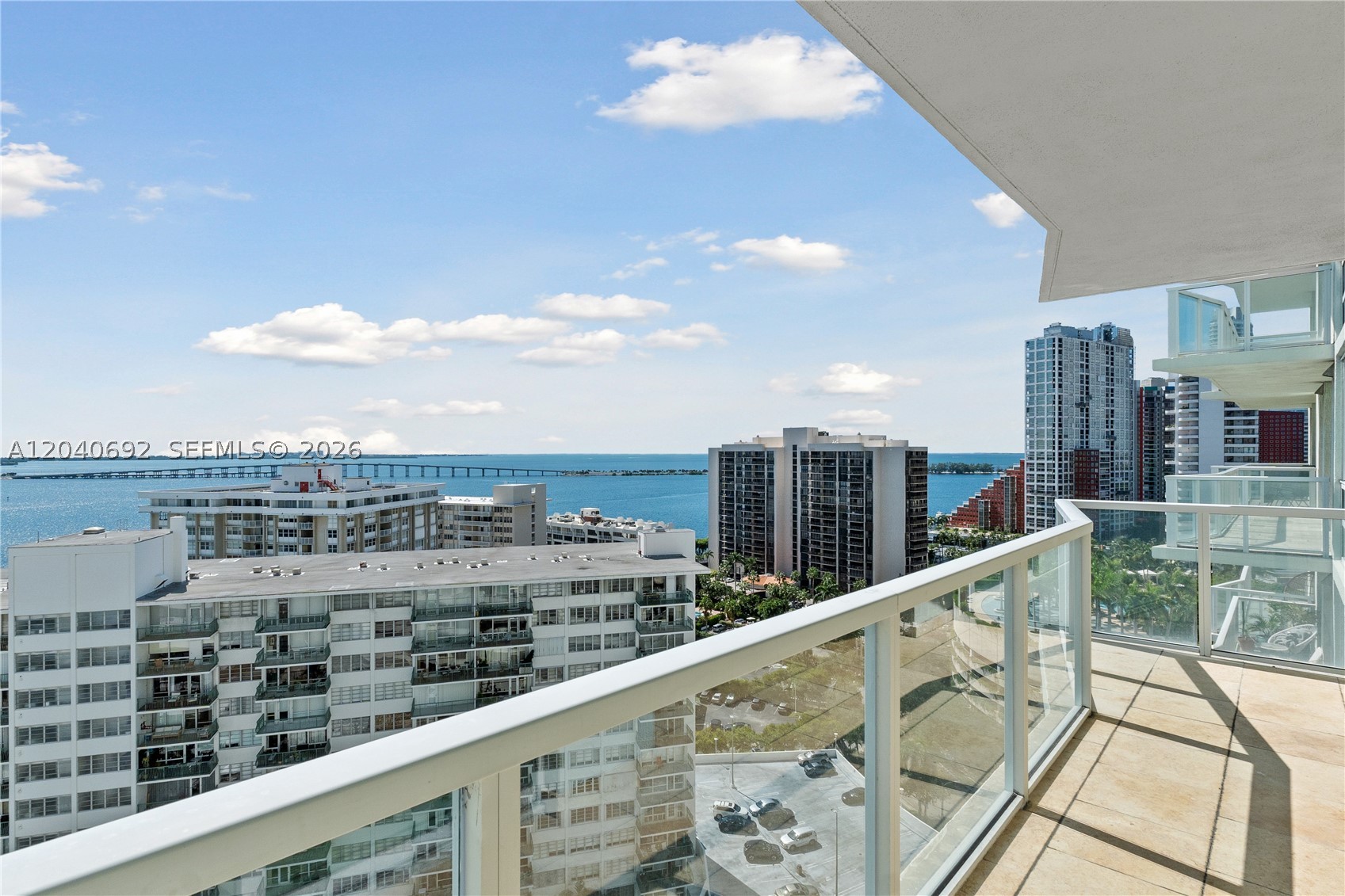 218 SE 14th St #1803, Miami FL 33131