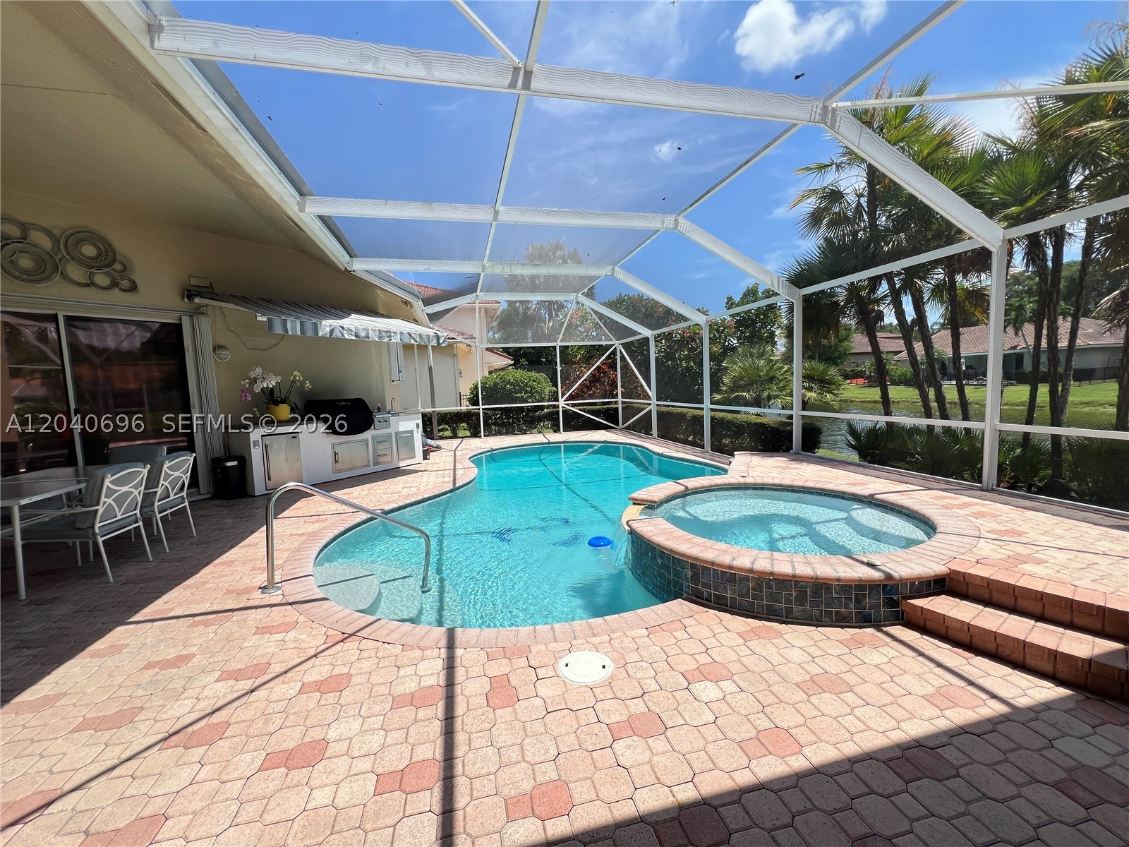 4324 NW 65th Ter, Coral Springs FL 33067