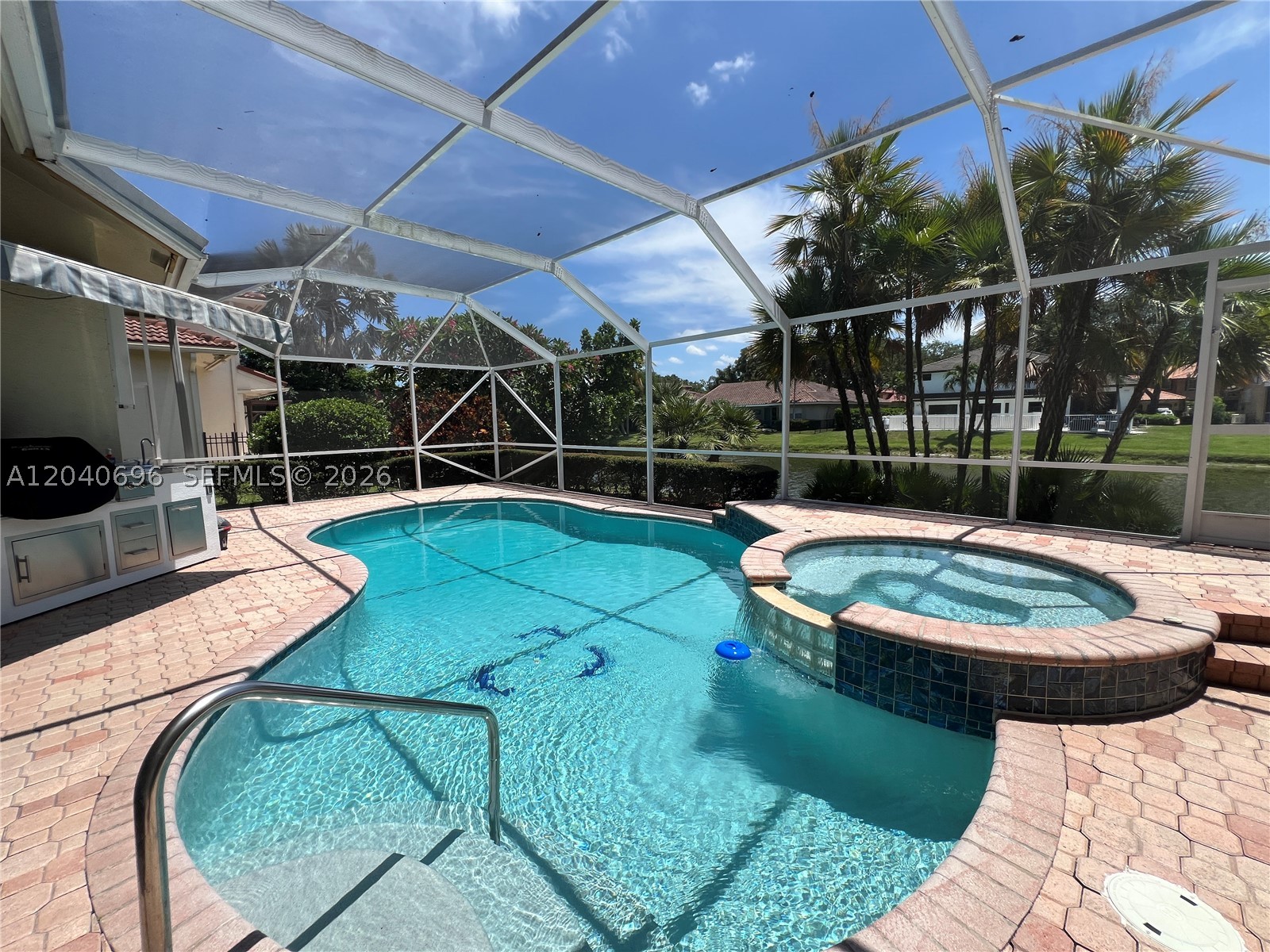 4324 NW 65th Ter, Coral Springs FL 33067